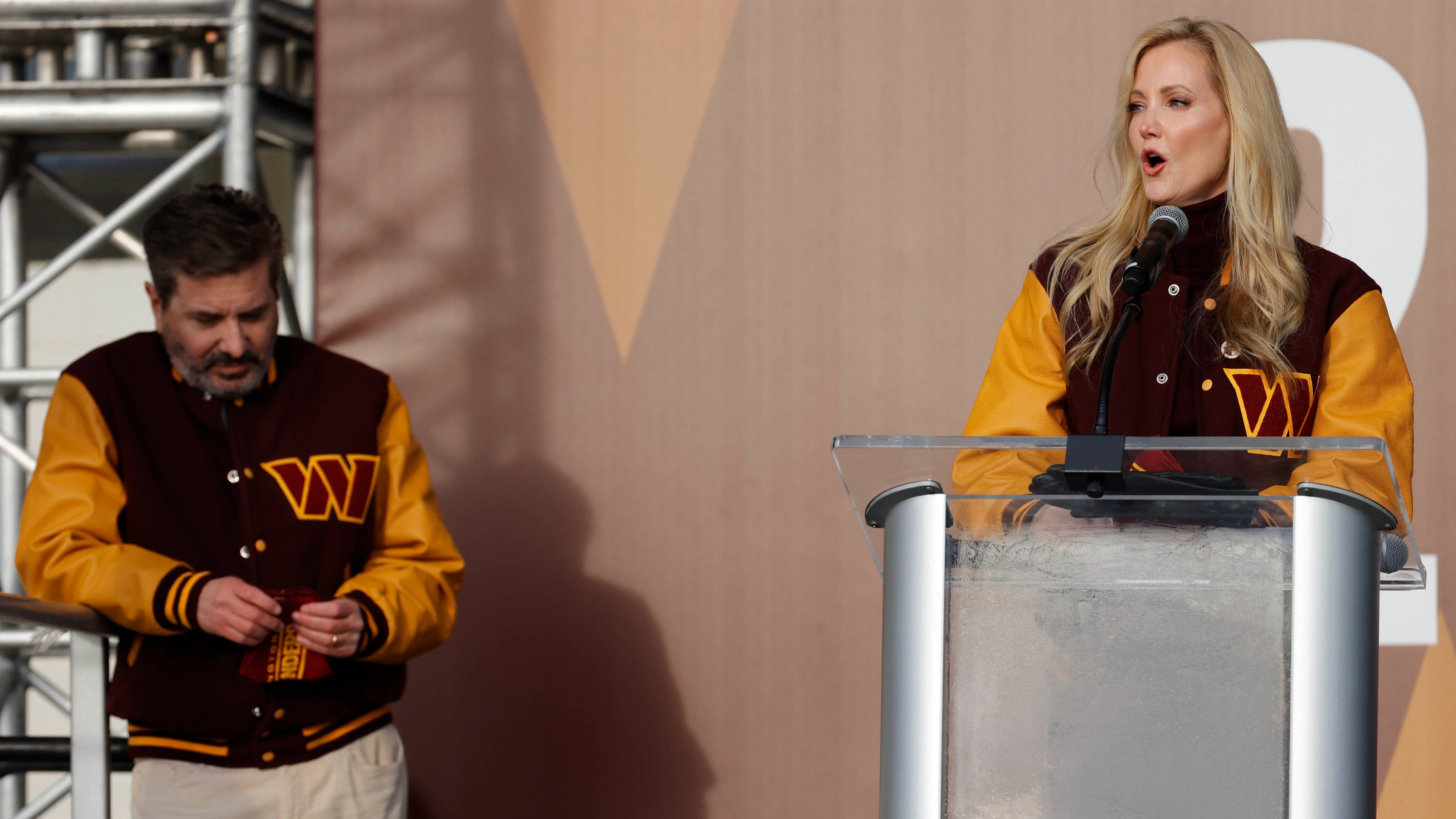 Chris Russell on Dan Snyder leaving: This is ‘brand new era’ for Commanders fans