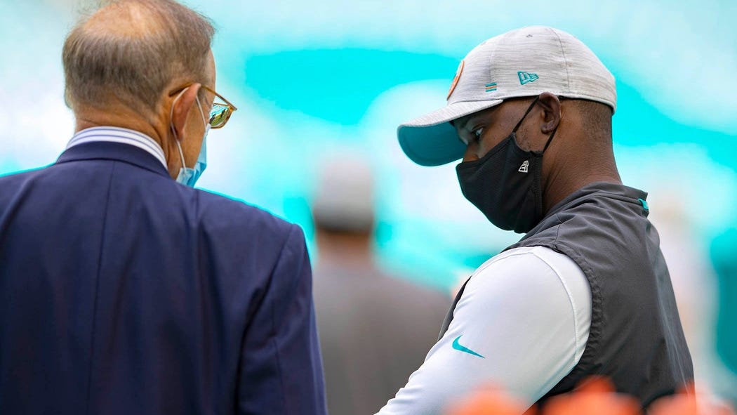 Report: Flores willing to share information with NFL into Dolphins tanking investigation