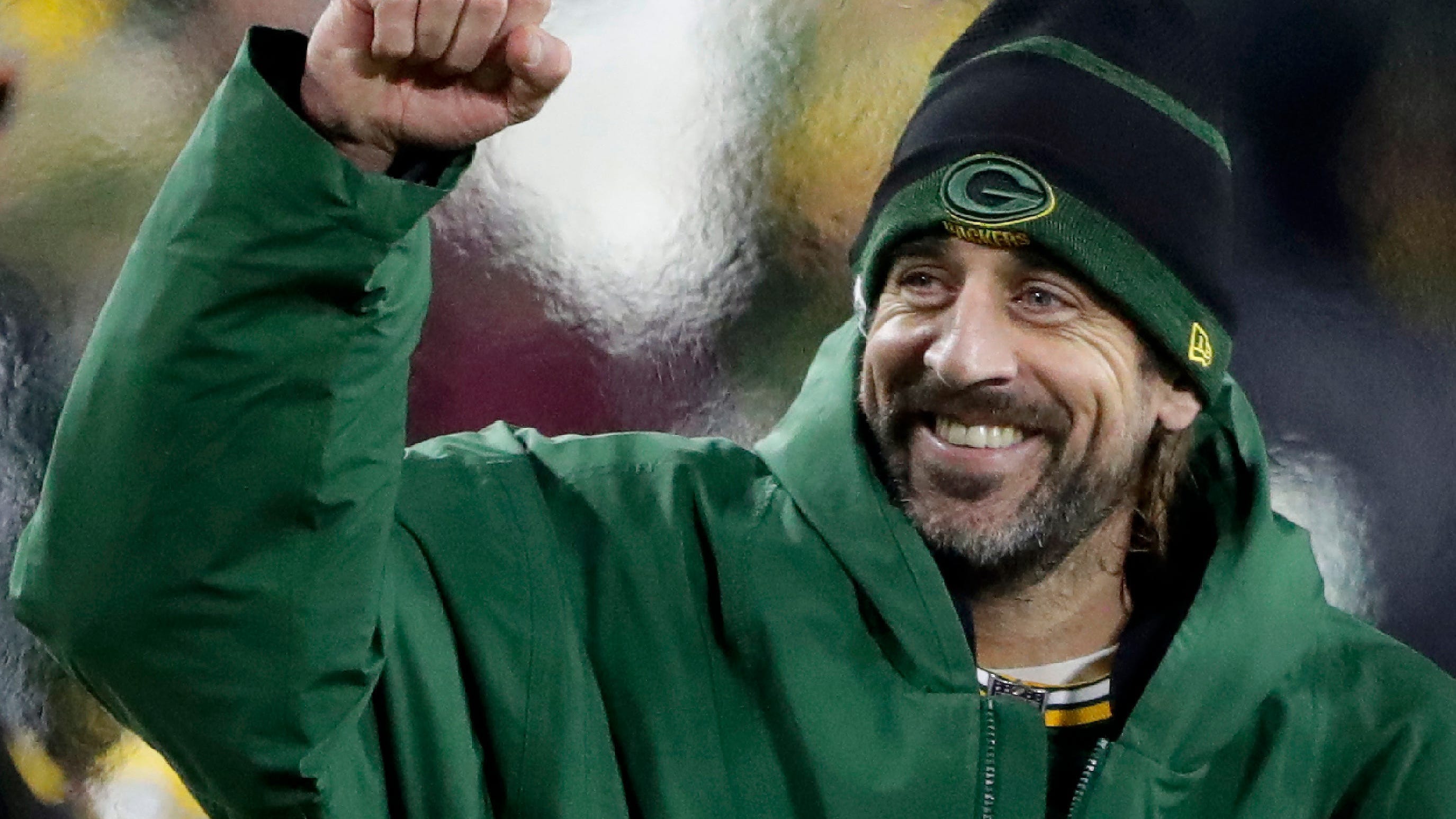 Aaron Rodgers tags Shailene Woodley, Packers teammates in cryptic Instagram post