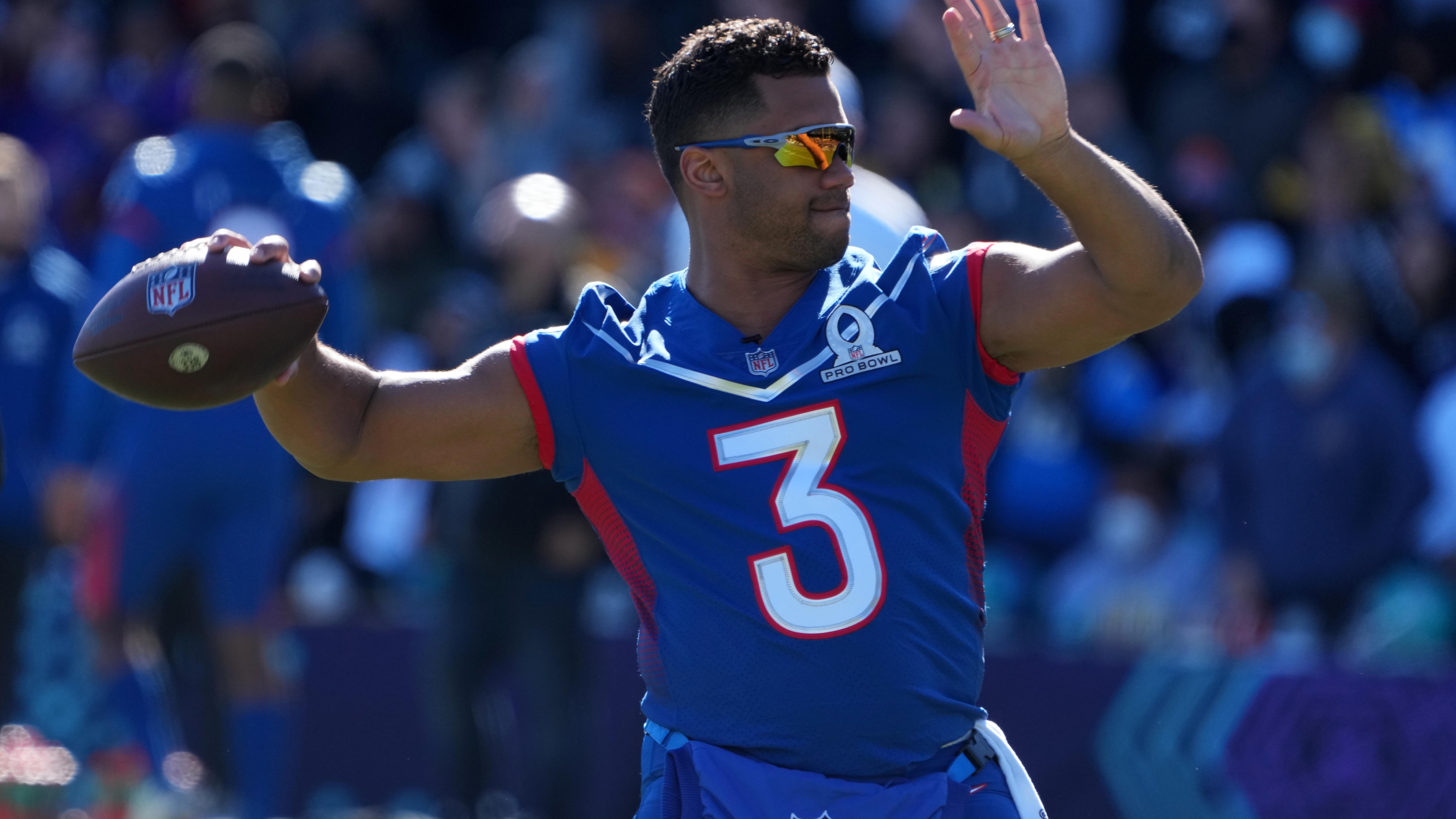 Mike Florio: 'Door is open' for potential Russell Wilson trade