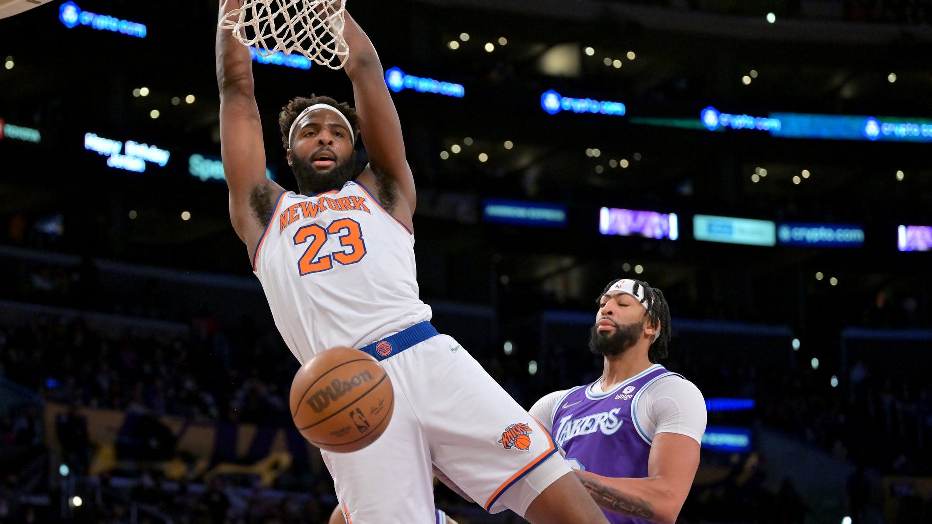 Pistons reportedly eyeing Knicks big man Mitchell Robinson