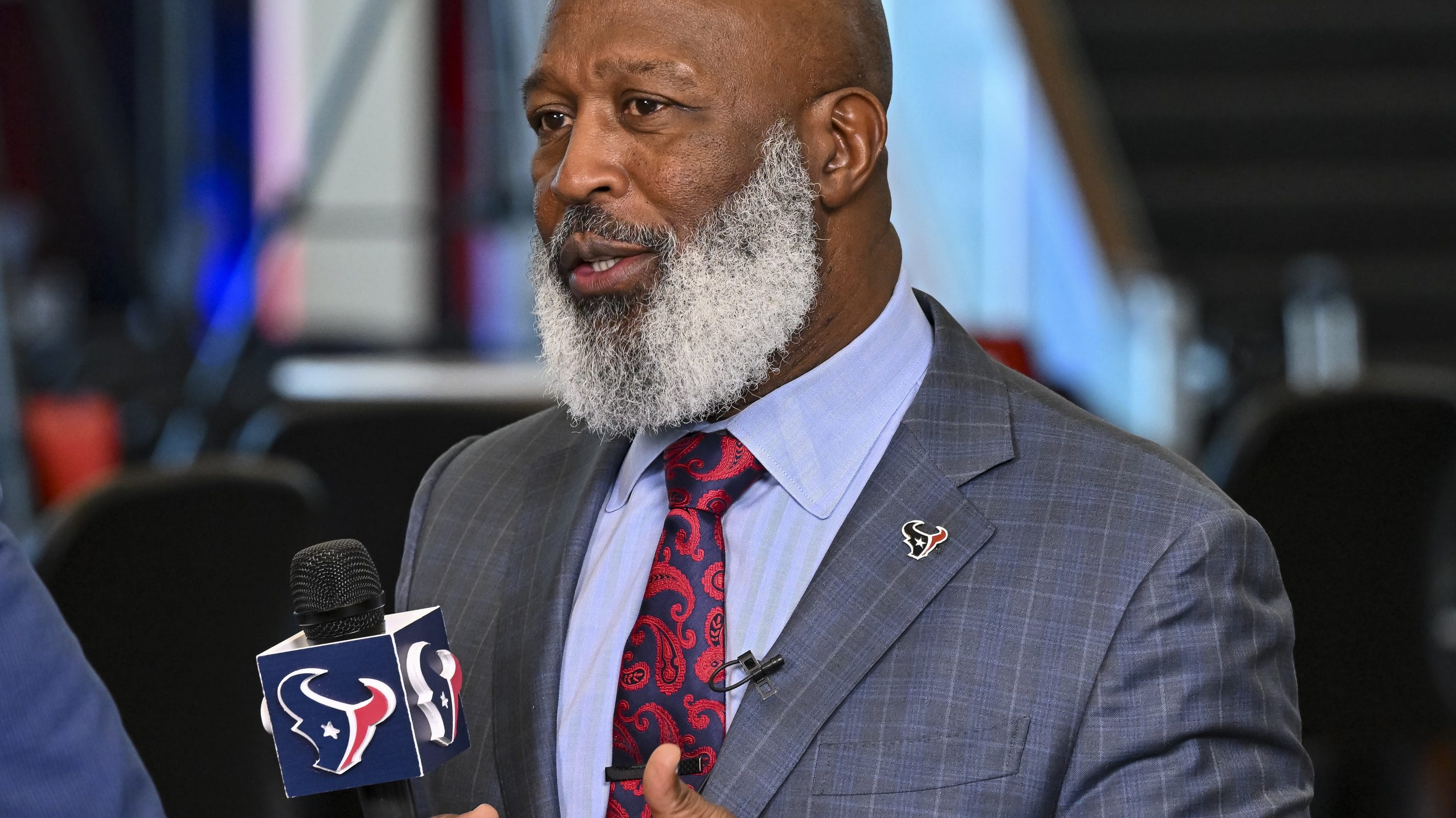 Podcast: Lovie Smith offers Texans' selling points to free agents