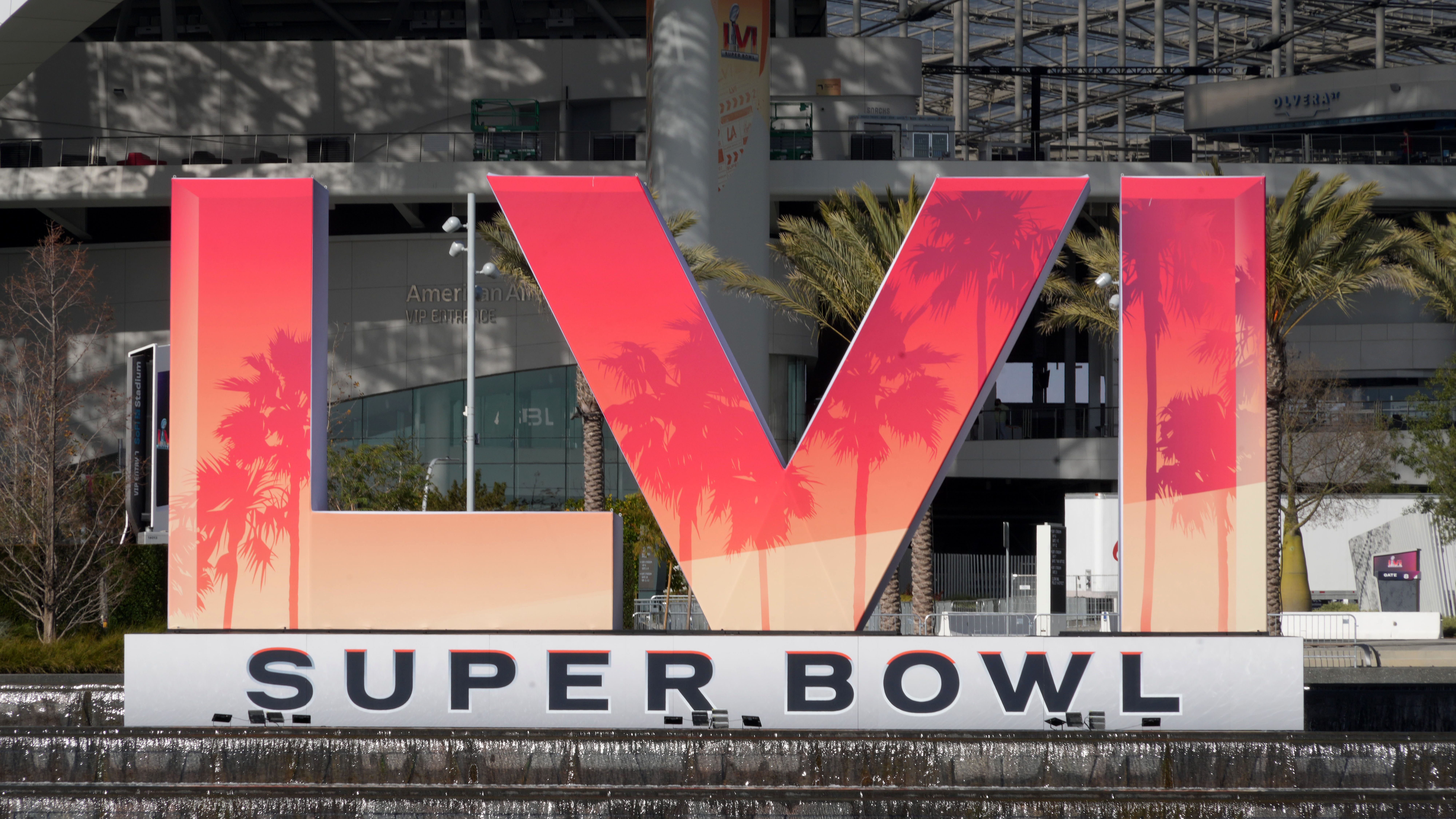 Trucker group protesting COVID vaccine could disrupt Super Bowl, officials say