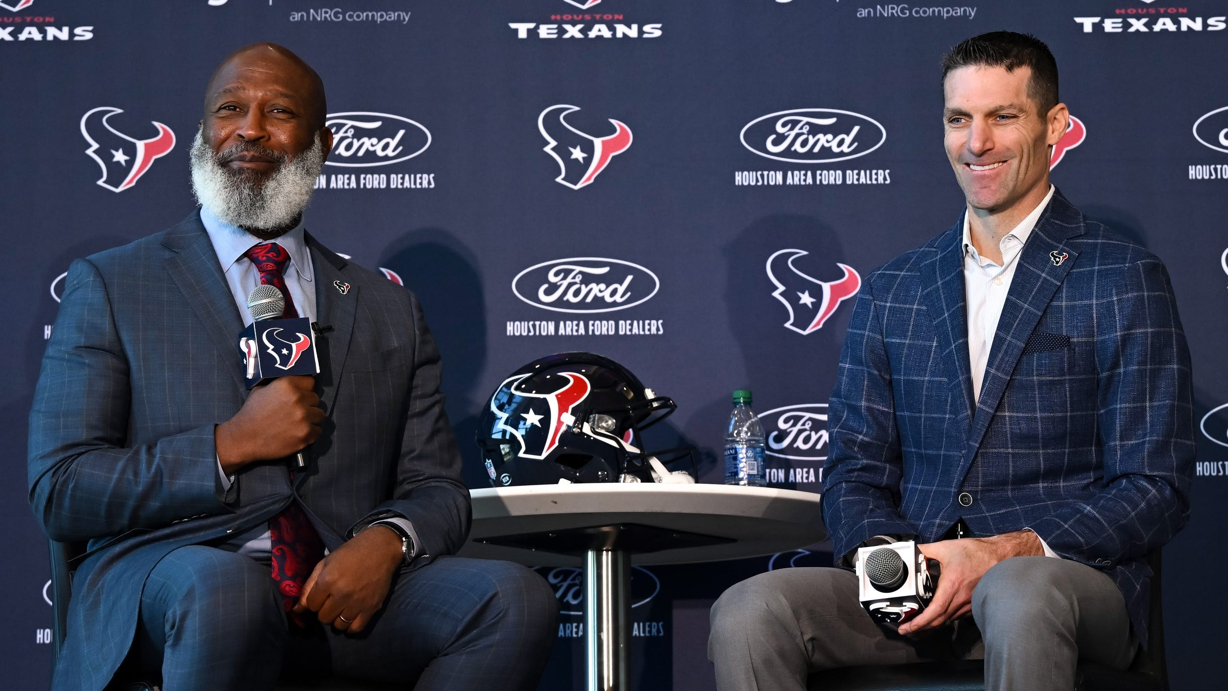 Bijani: Clamor for change won't distract Texans from objective