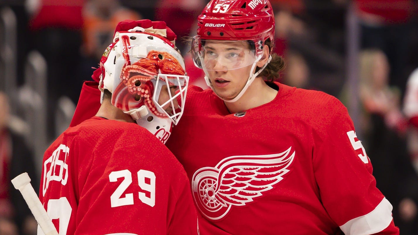 Moritz Seider is doing Nicklas Lidstrom things, but better