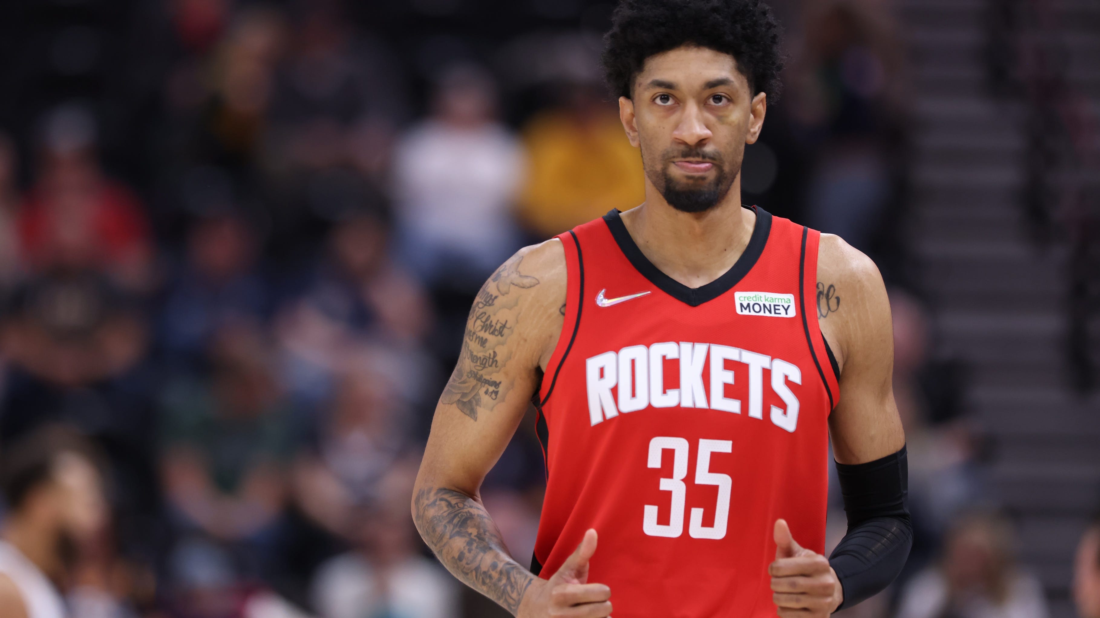 Mavericks acquire Rockets center Christian Wood for 4 players, No. 26 pick