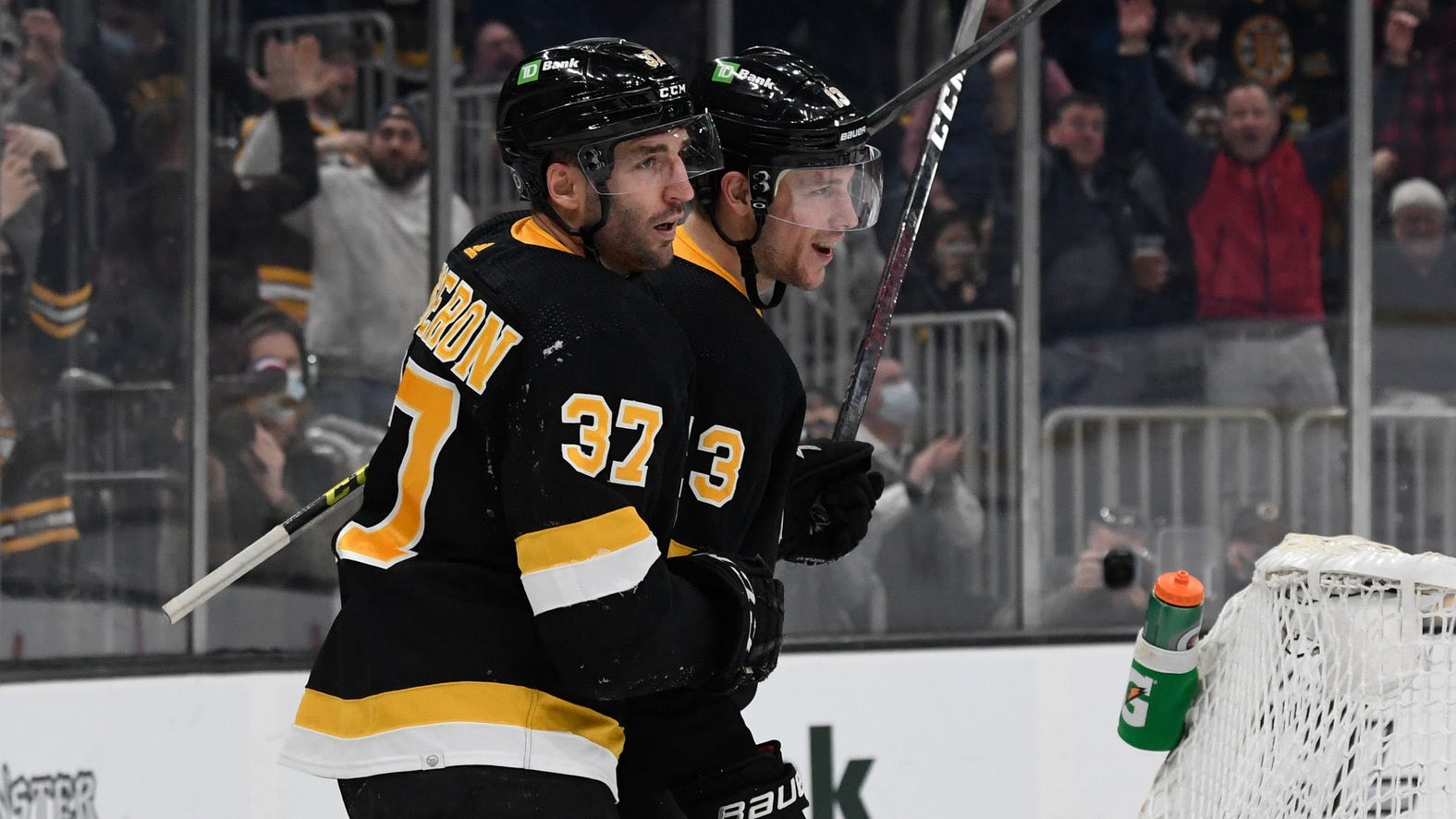 Why offense, not defense, should be Bruins’ trade deadline priority