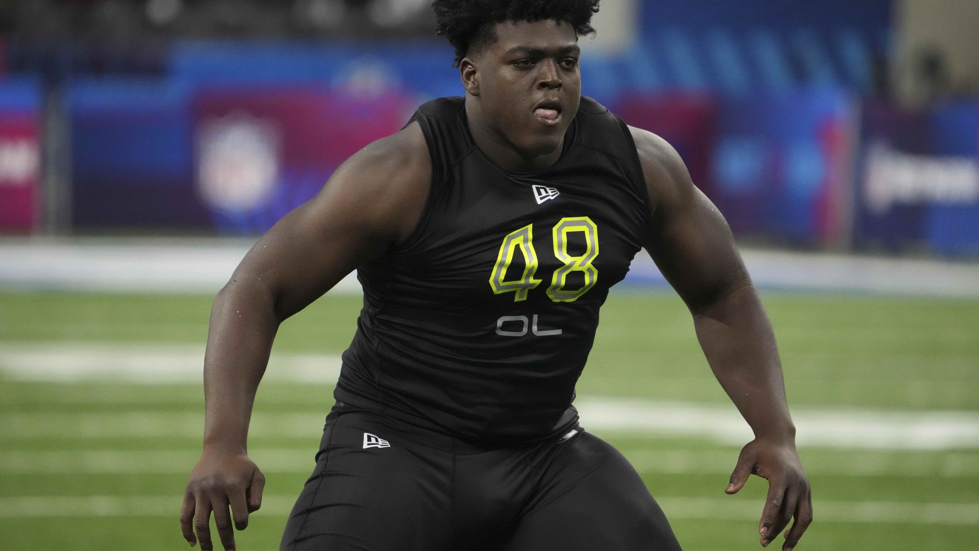 Cowboys view Tyler Smith as left tackle of the future, but that doesn't mean he won't start