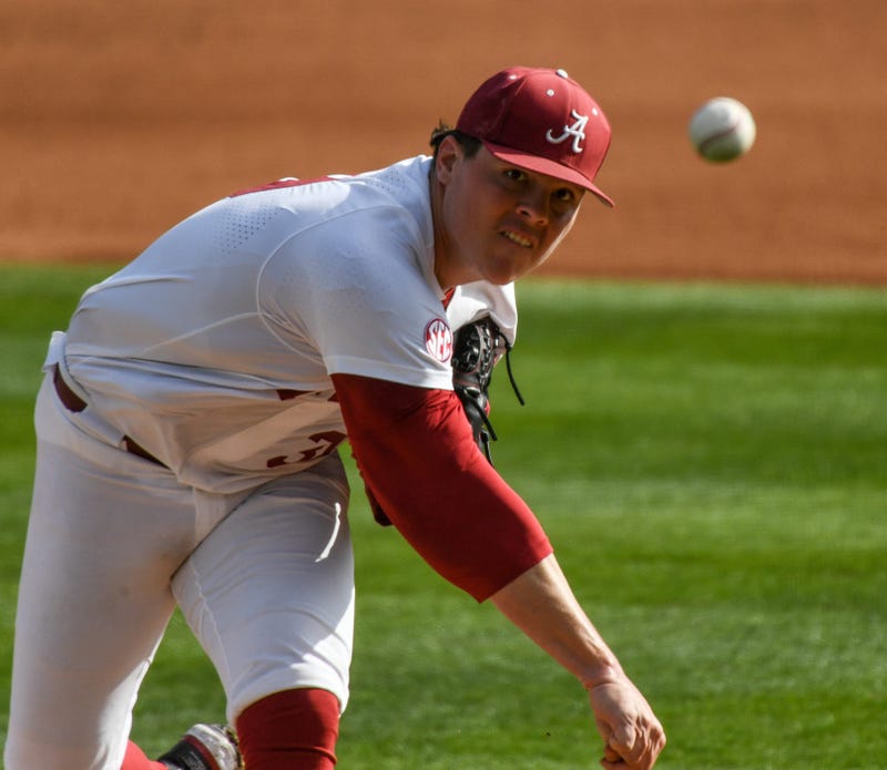 Garrett McMillan pitching for Alabama