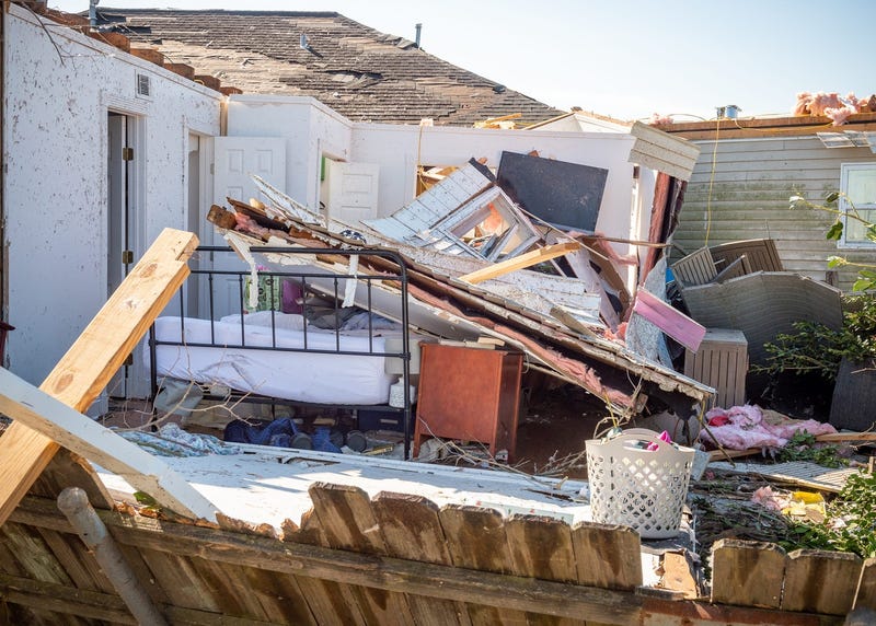 Tornado damage in Arabi