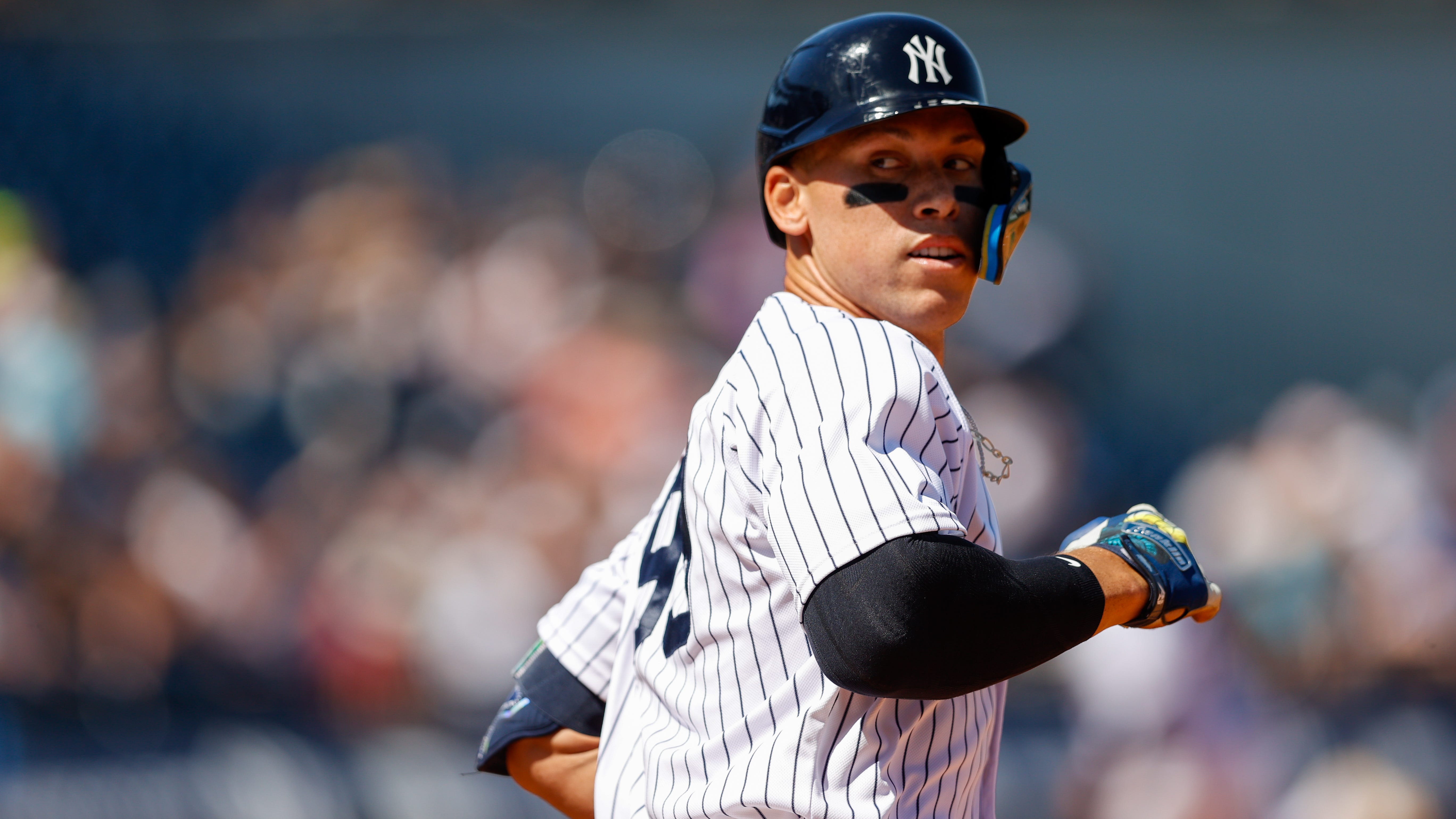 Did Carlos Beltran spoil news of an Aaron Judge contract extension with the Yankees?