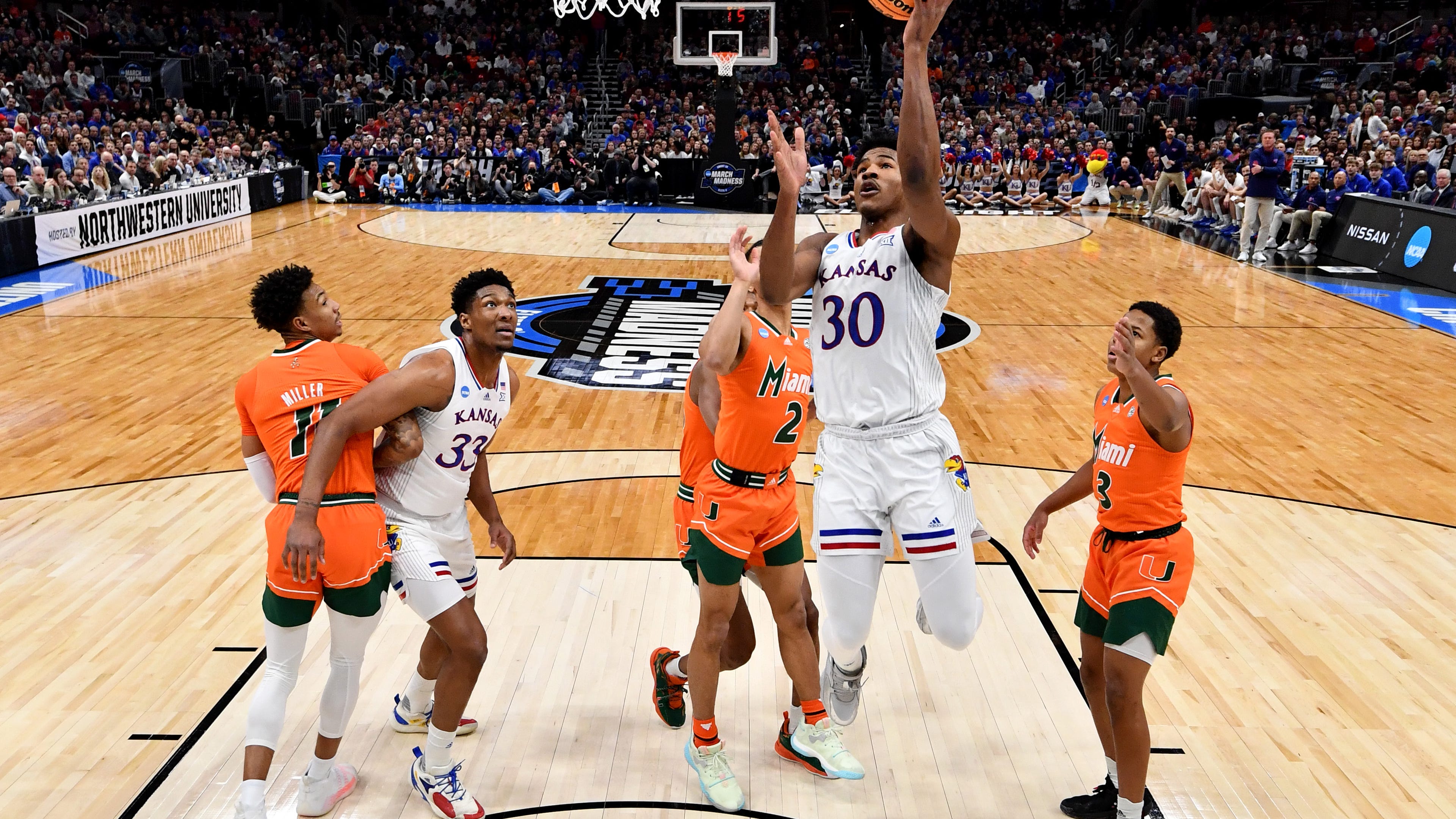 Scot Pollard predicts Kansas will beat winner of Duke-UNC in title game