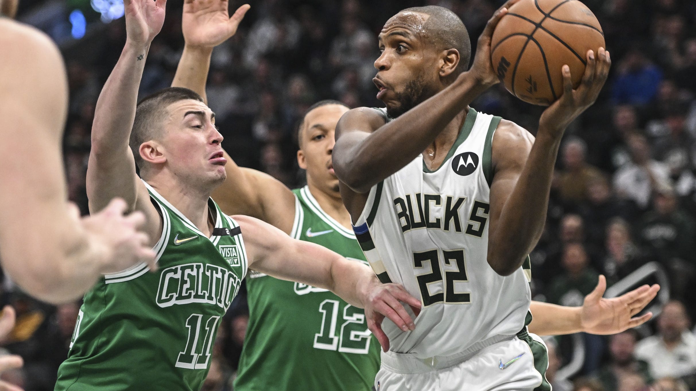 Bucks' Khris Middleton will reportedly miss entire series vs. Celtics