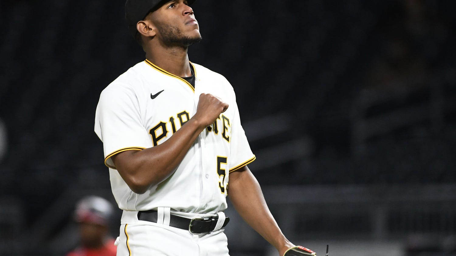 Report: Pirates calling up top pitching prospect  Contreras