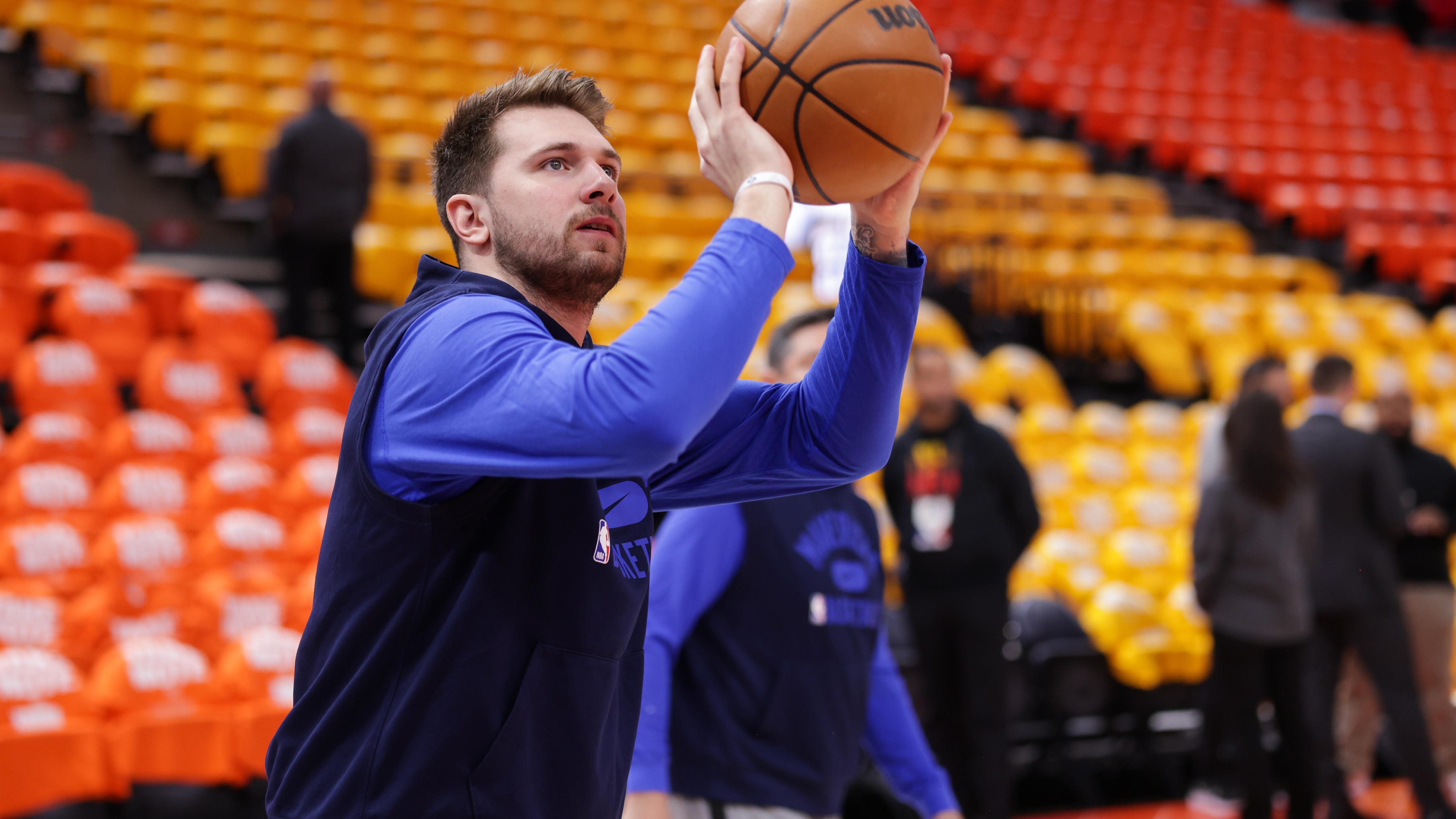 Should the Mavs sit Luka Doncic in Game 4 after winning Game 3?