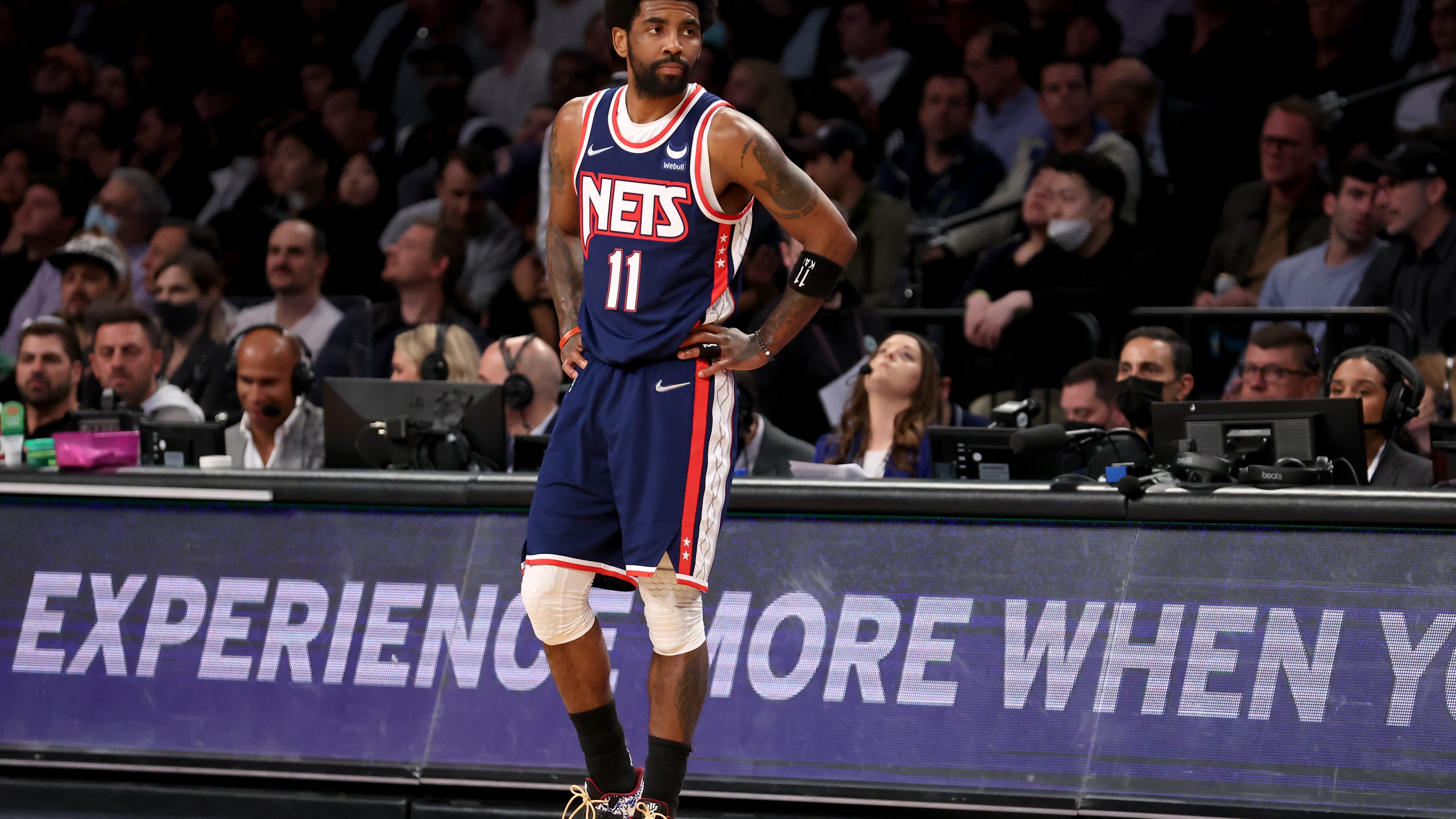 Report: Kyrie Irving already telling people he is going to Lakers 'as soon as possible'