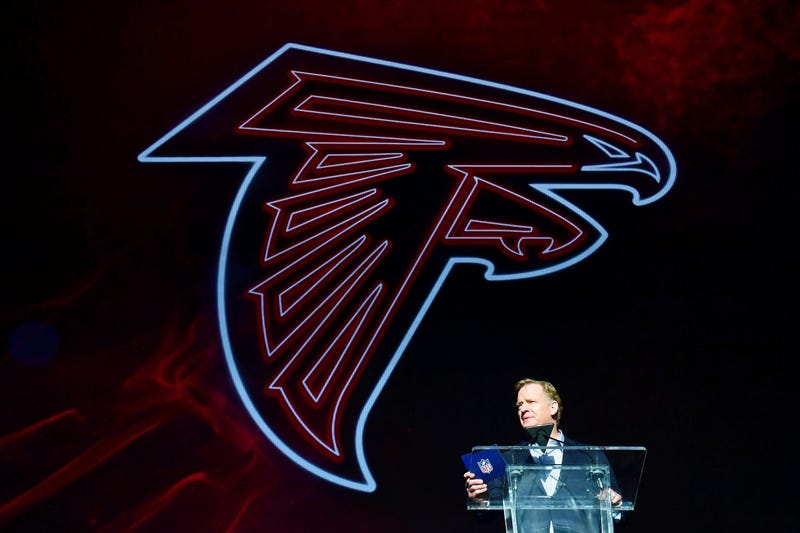 Apr 28, 2022; Las Vegas, NV, USA; NFL commissioner Roger Goodell announces USC wide receiver Drake London as the eighth overall pick to the Atlanta Falcons during the first round of the 2022 NFL Draft at the NFL Draft Theater. Mandatory Credit: Gary Vasquez-USA TODAY Sports