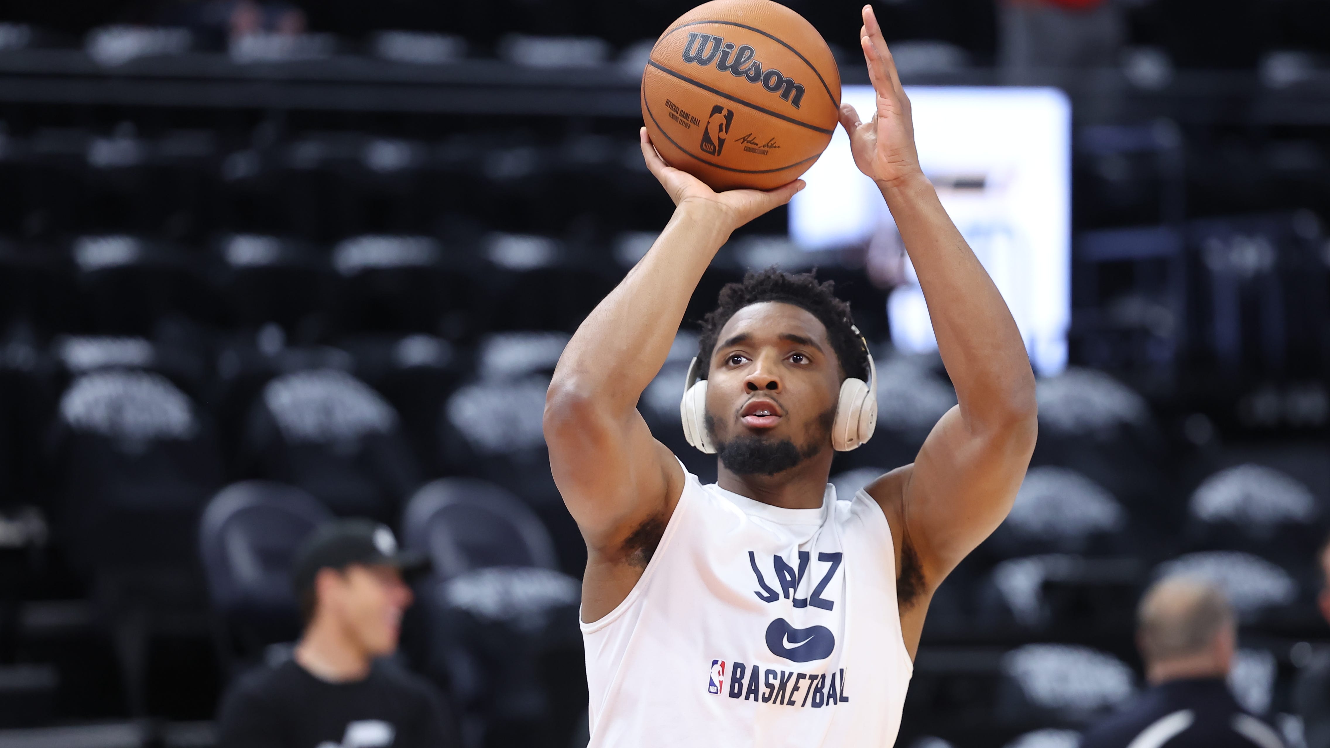 Report: Knicks offered Fournier, Toppin, five first-rounders for Donovan Mitchell
