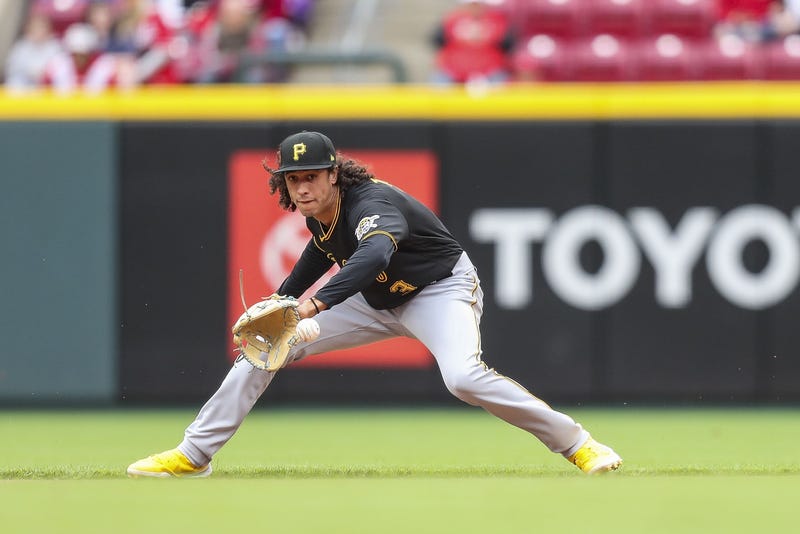 Pittsburgh Pirates shortstop Cole Tucker (3) grounds the ball against the Cincinnati Reds