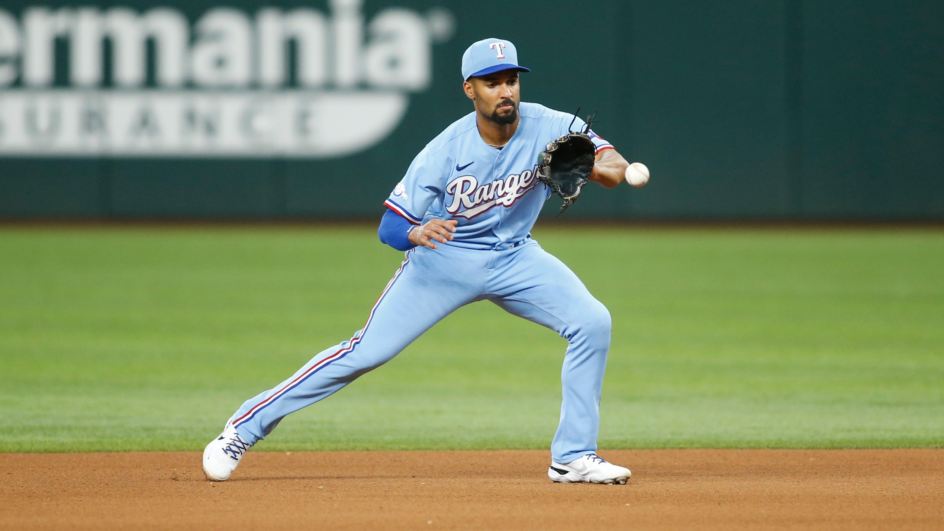 Chris Woodward on Sam Huff's emergence, Semien's continued struggles