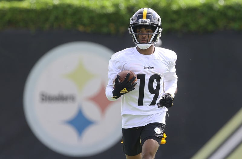 Calvin Austin Jr in practice