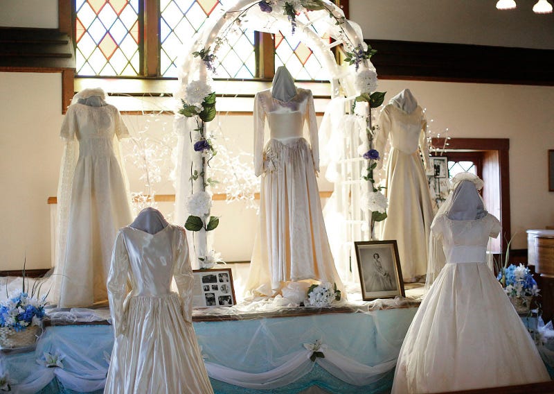 NE Ohio Facebook Group "Shared Dresses", Takes Care Of Brides