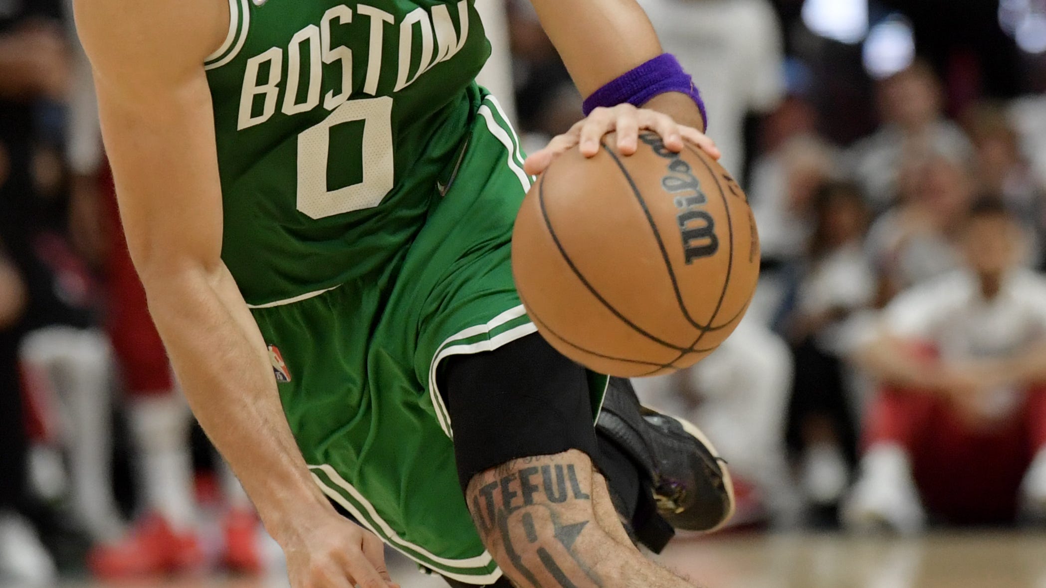 Jayson Tatum first player to earn Larry Bird Trophy