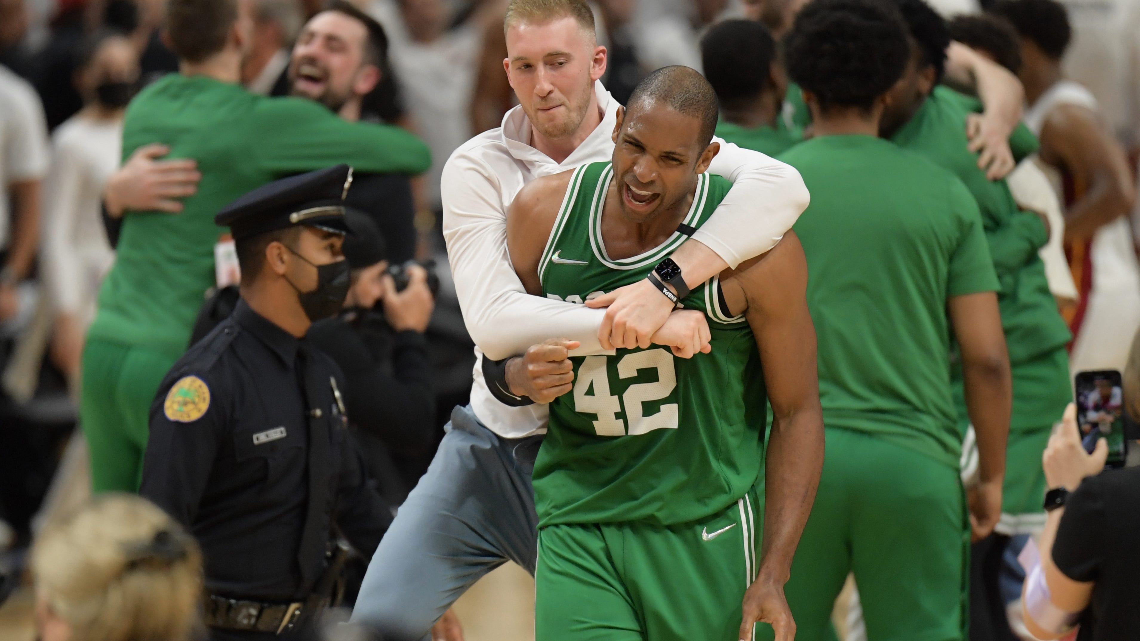 Which former Hawks would get a ring if the Celtics win the NBA Championship?