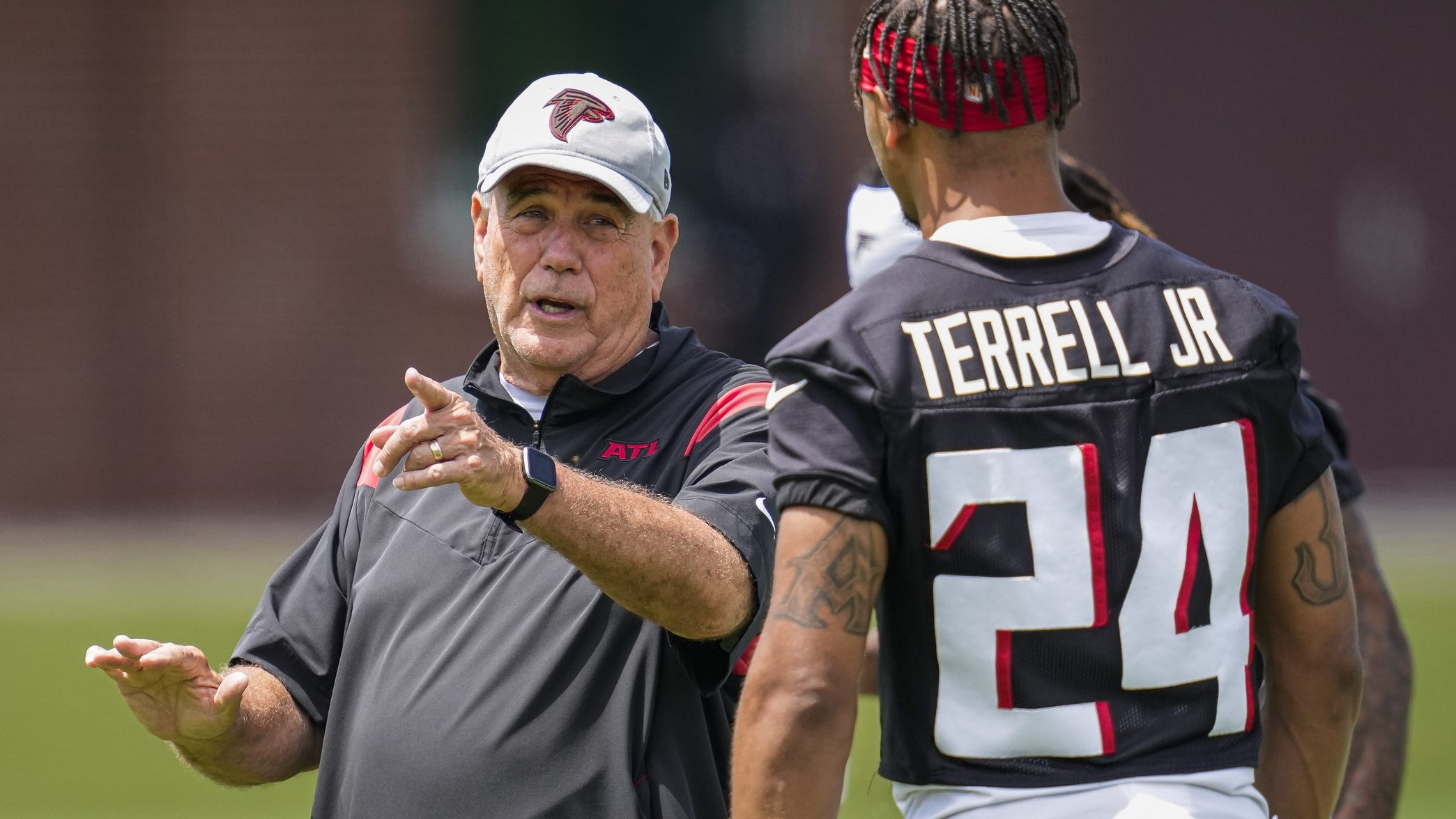 Falcons DC Dean Pees clipped by Saints player during warmups, carted off field