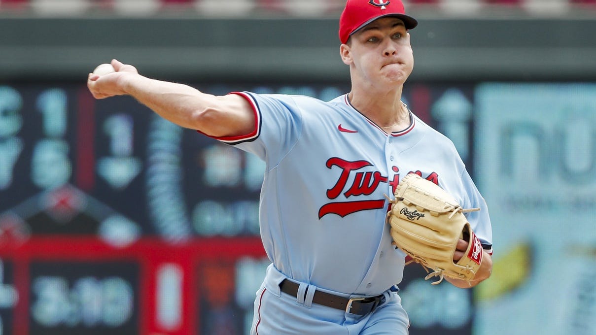 Why the Twins rounded out their roster with Castro and Sands