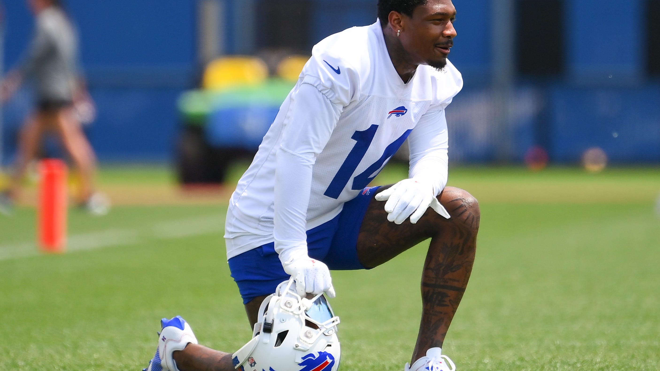 Stefon Diggs absent from Bills mandatory minicamp