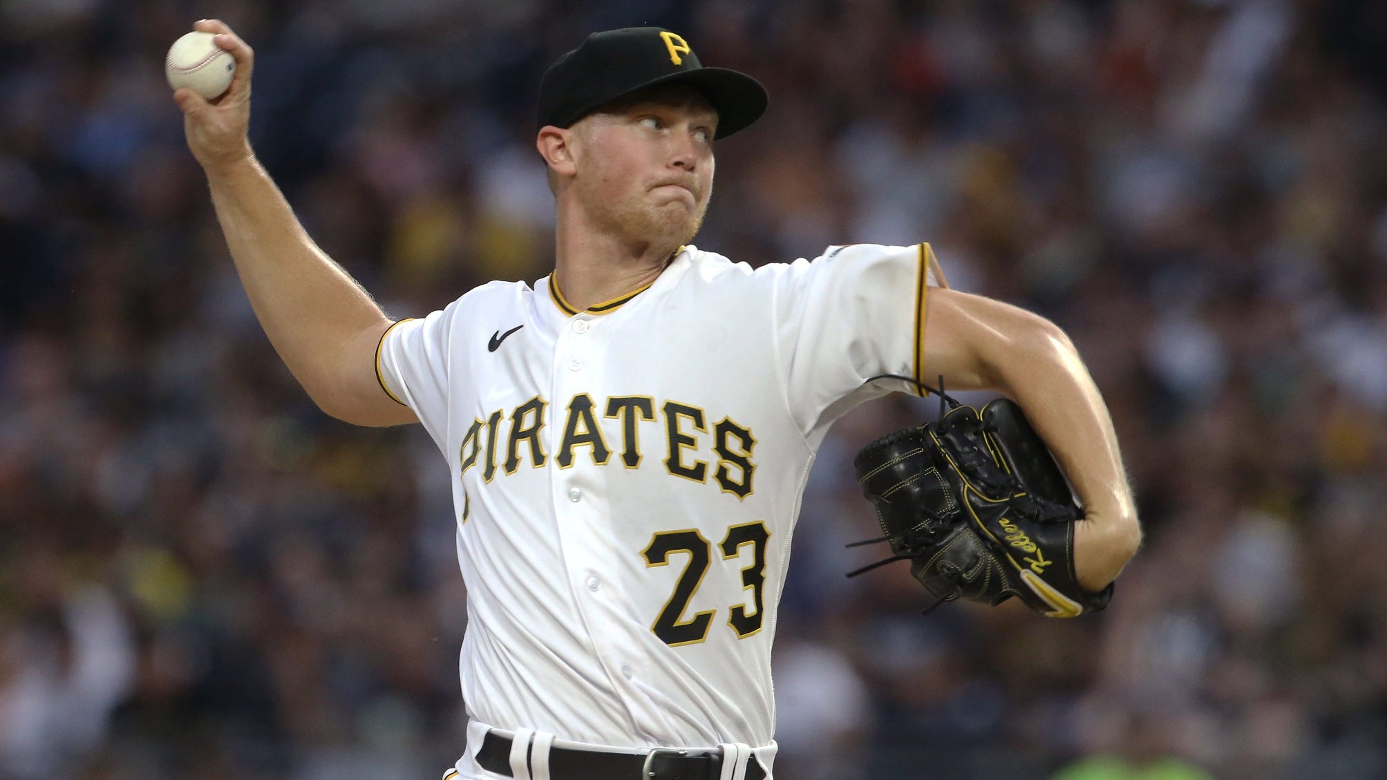 Keller’s mistakes, Yankees’ power lead to blowout