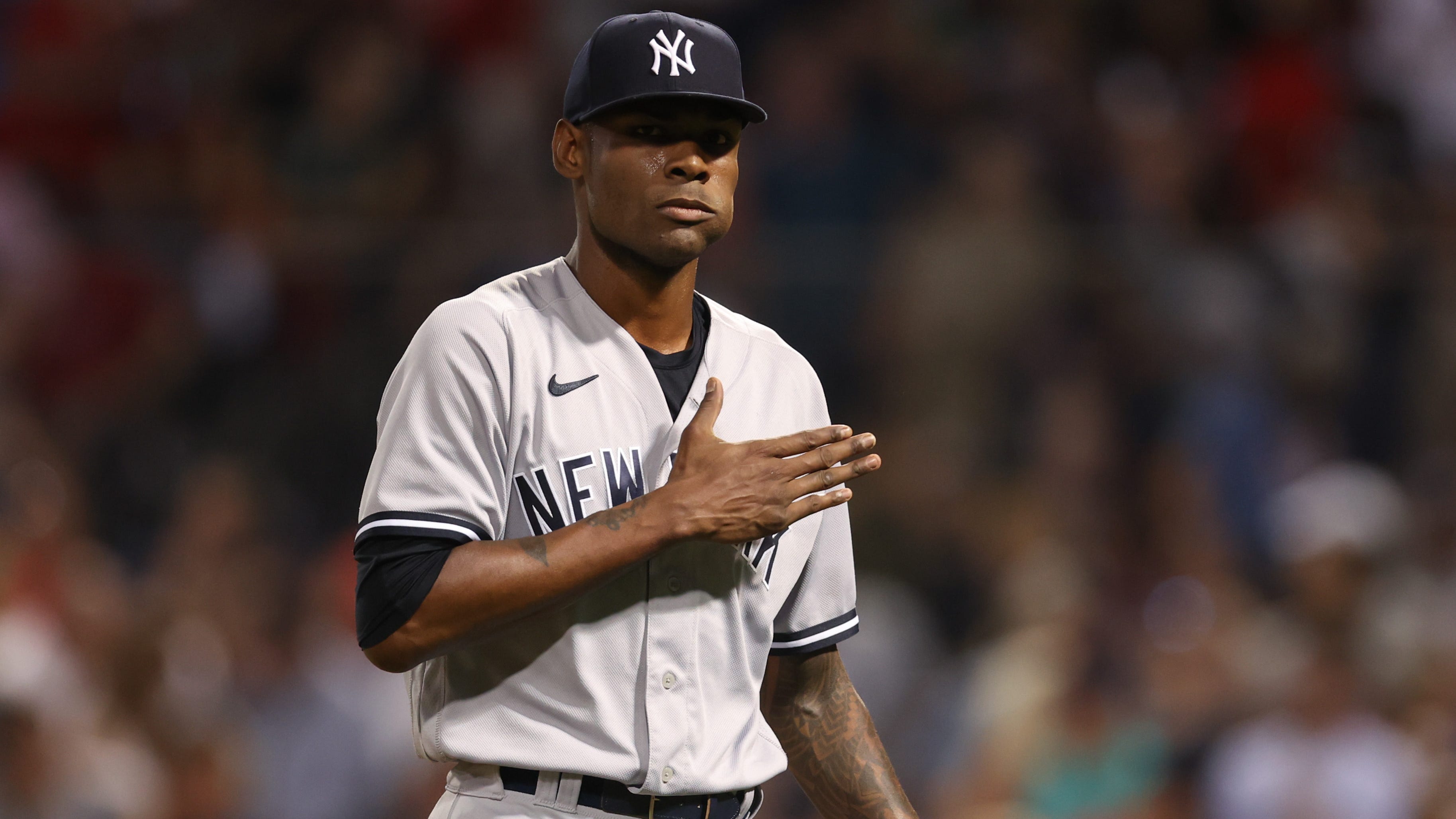 Yankees call up Chi Chi Gonzalez to start Sunday, will activate Miguel Castro Monday