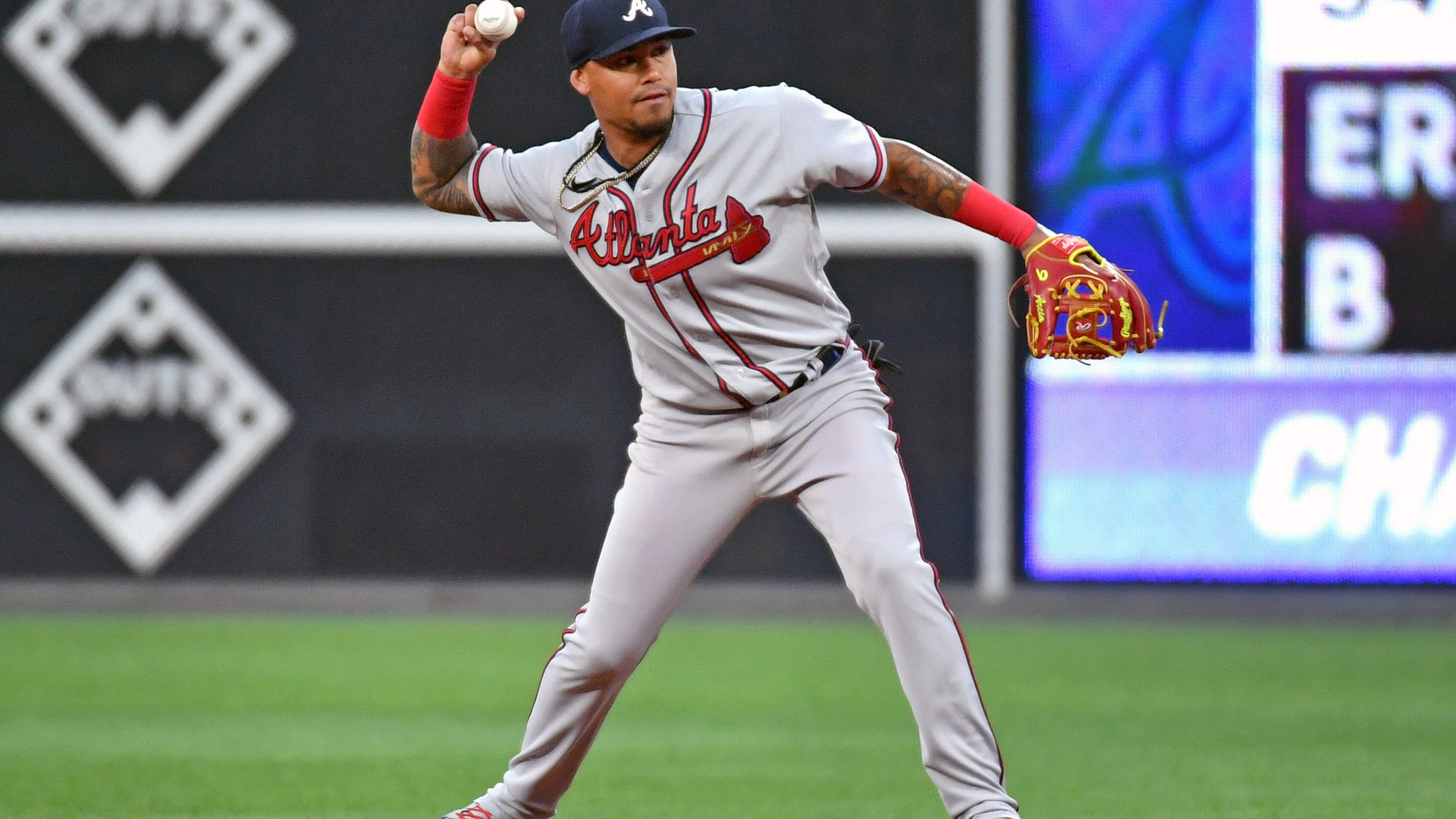 Orlando Arcia can do exactly what the Braves are asking of their shortstop