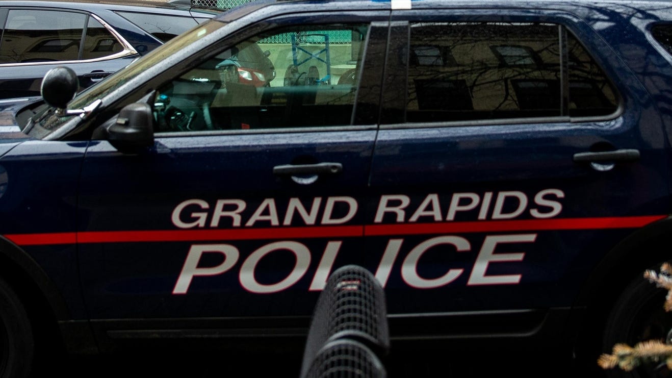 Caregiver dies after falling from third floor balcony of senior living center in Grand Rapids: Police