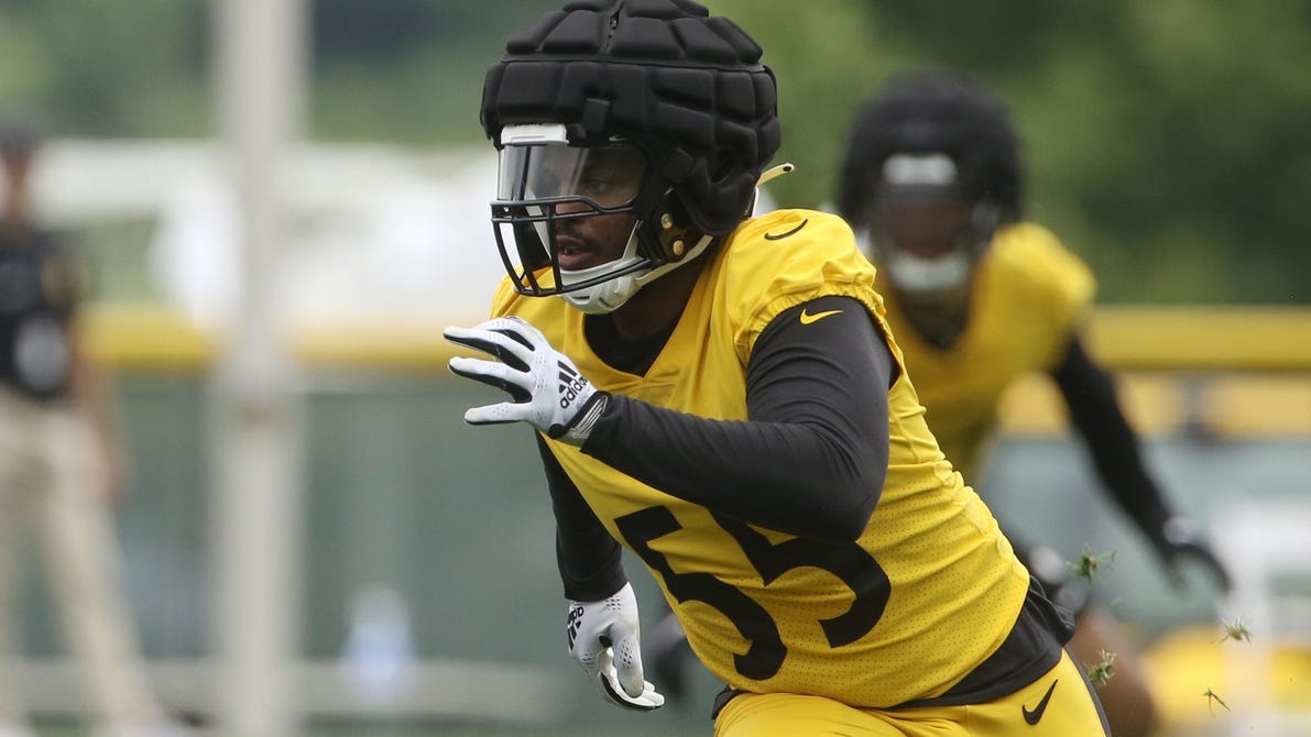 Bush in competition to start at middle linebacker