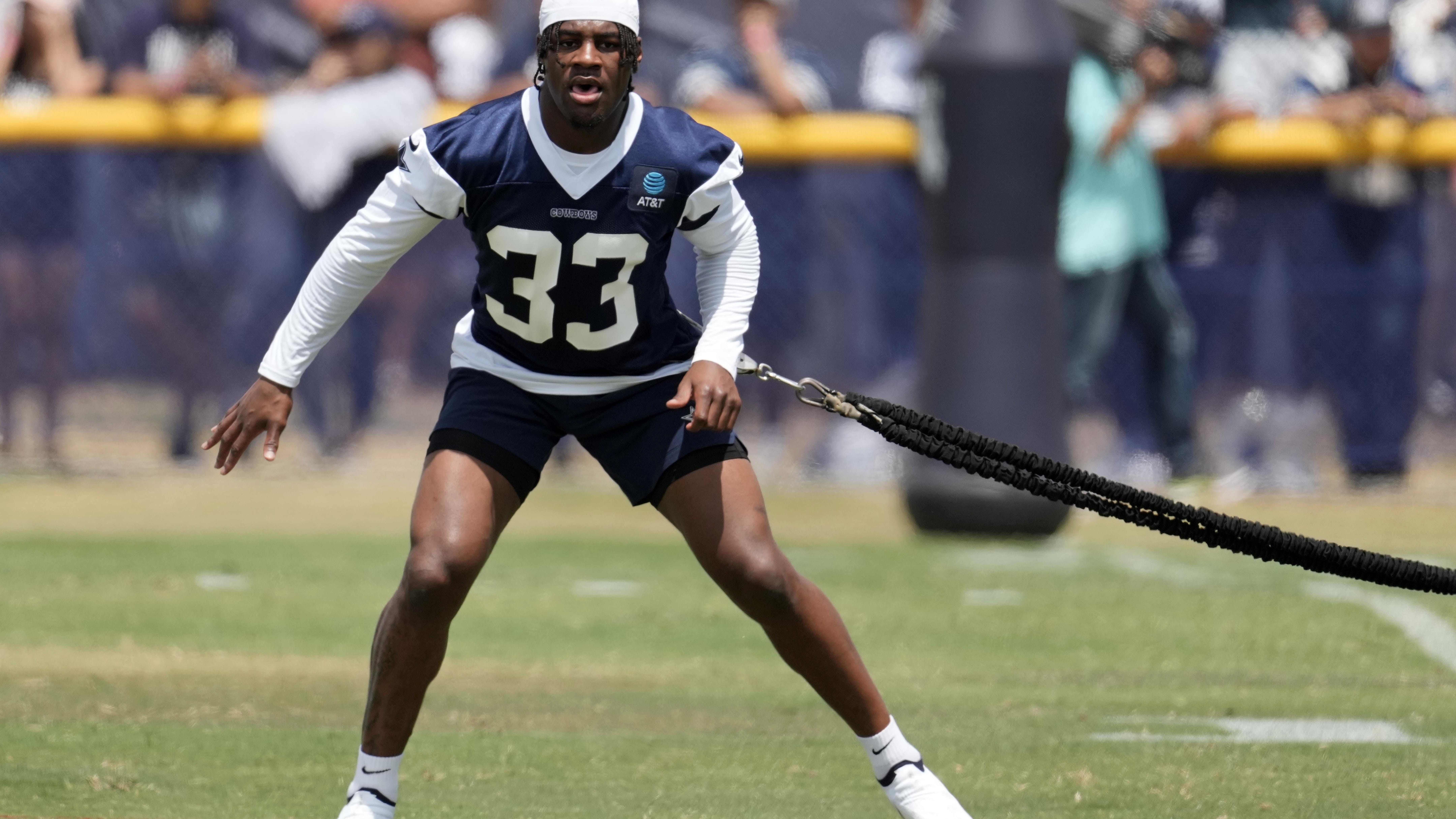 Cowboys start 21-day practice window for LB Damone Clark