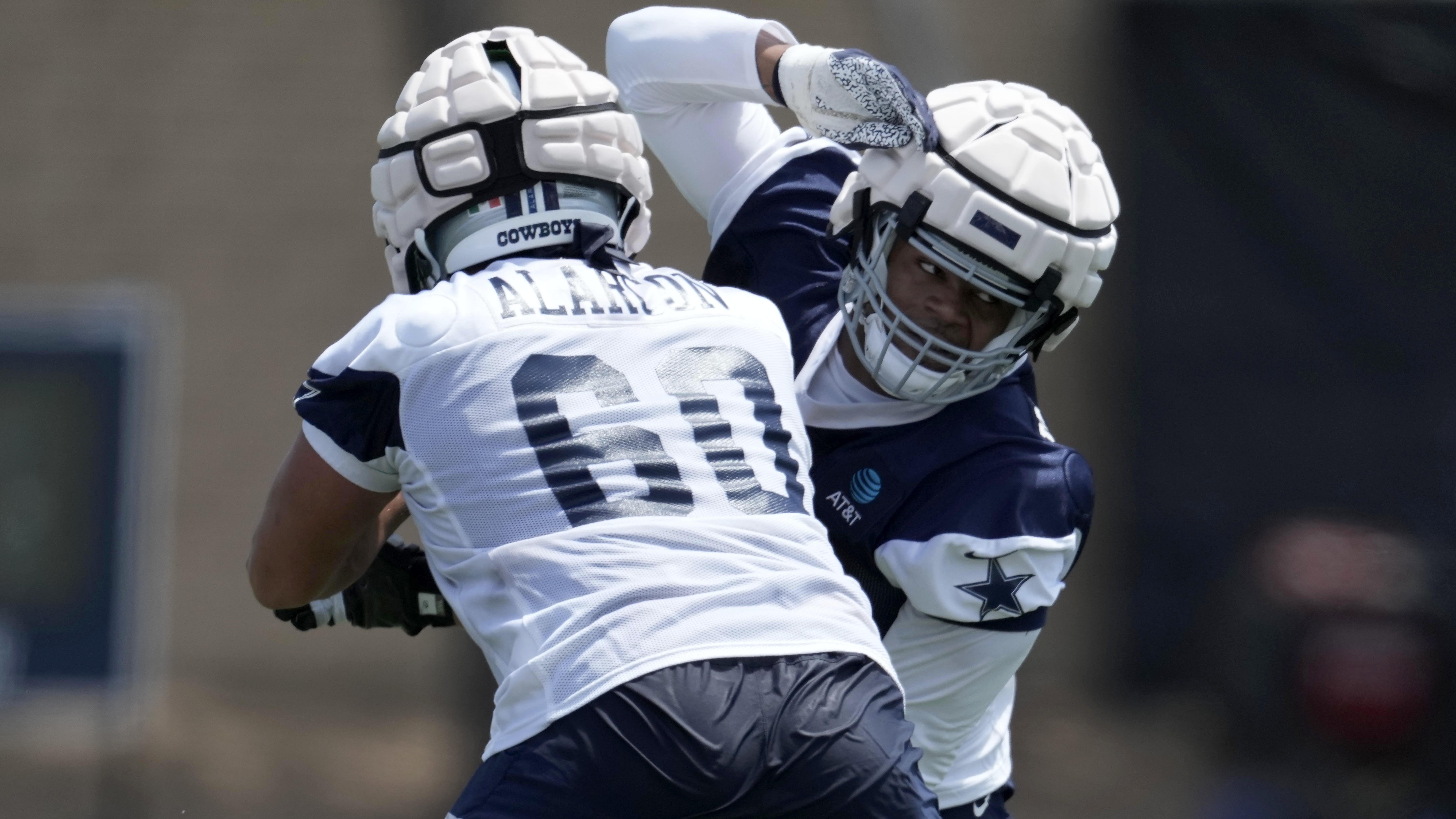 Sam Williams on facing NFL lineman vs college lineman, being a team leader