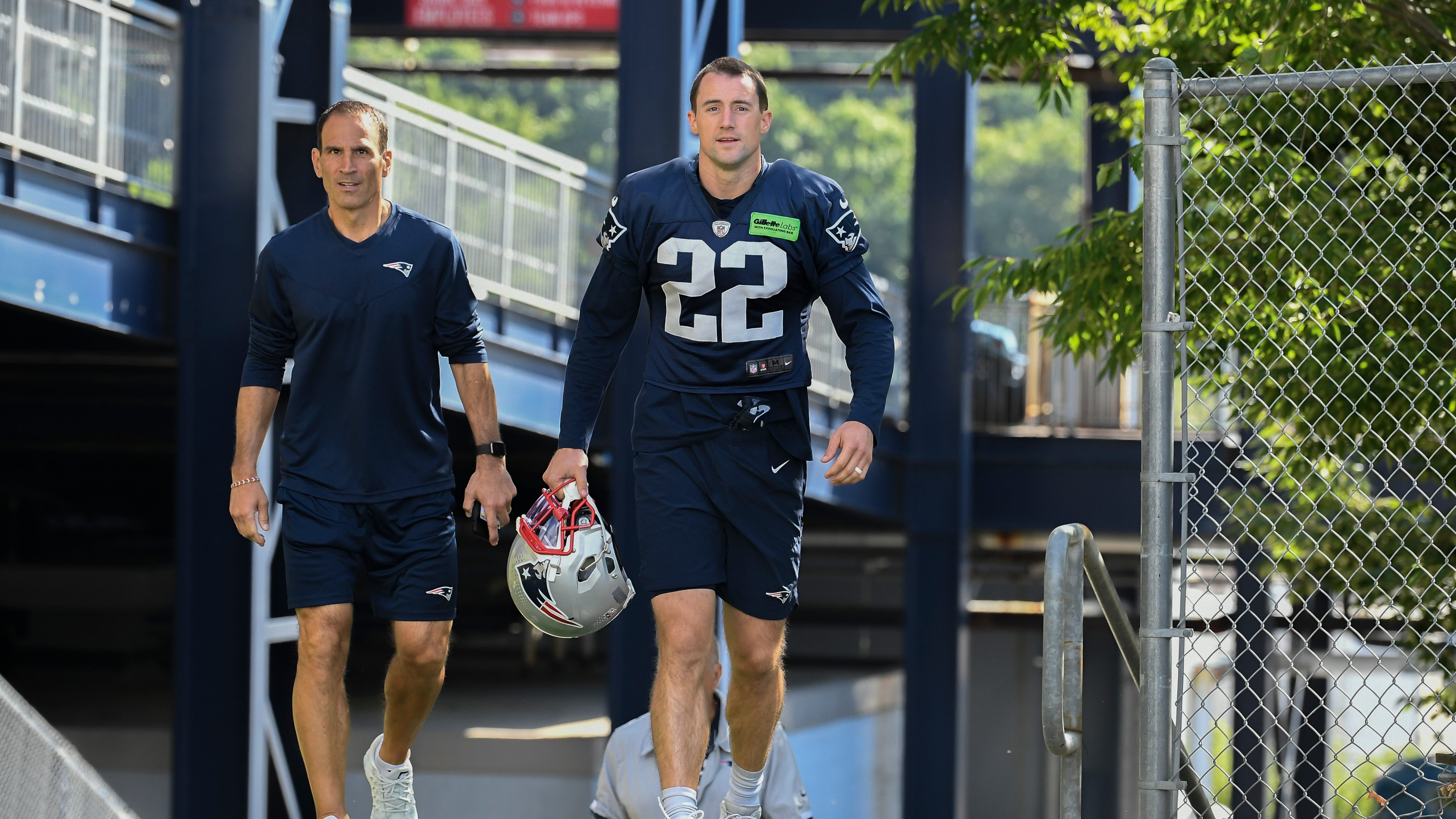 Patriots Practice Report: Trey Flowers, Cody Davis, and Riley Reiff return to the field