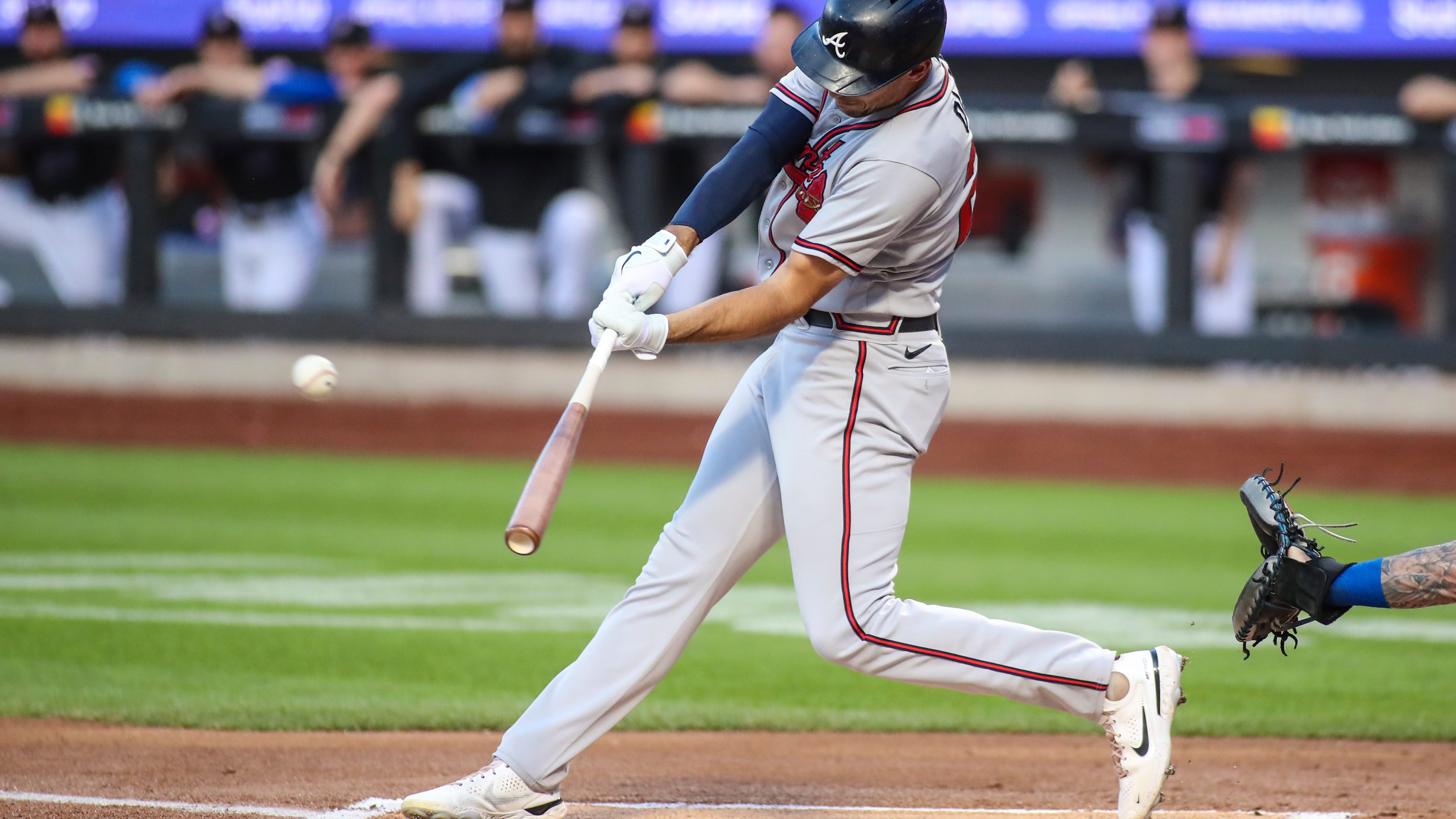 With grand slam, Matt Olson becomes first Brave to deposit ball in Allegheny River