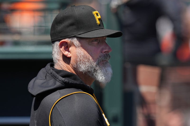 Pittsburgh Pirates manager Derek Shelton (17) before the game against the San Francisco Giants at Oracle Park.