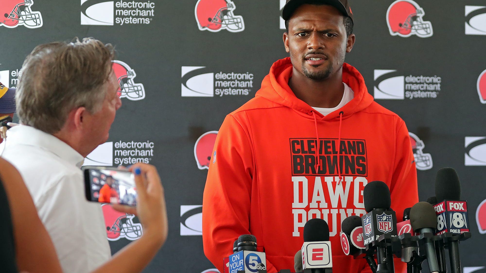 Deshaun Watson maintaining his innocence shows how fake his apology was