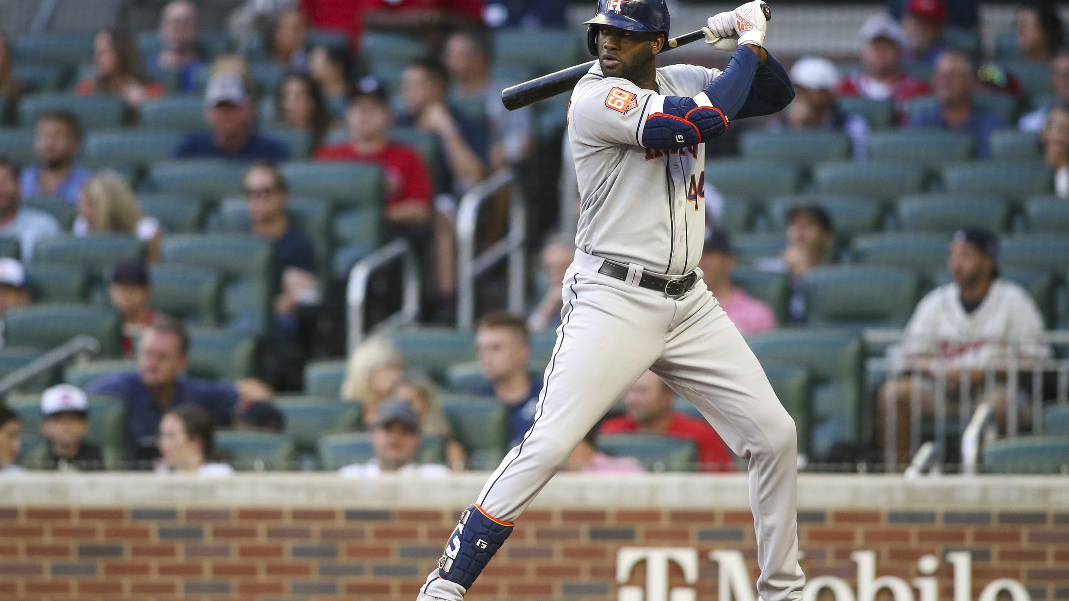 Astros slugger Alvarez hospitalized with shortness of breath