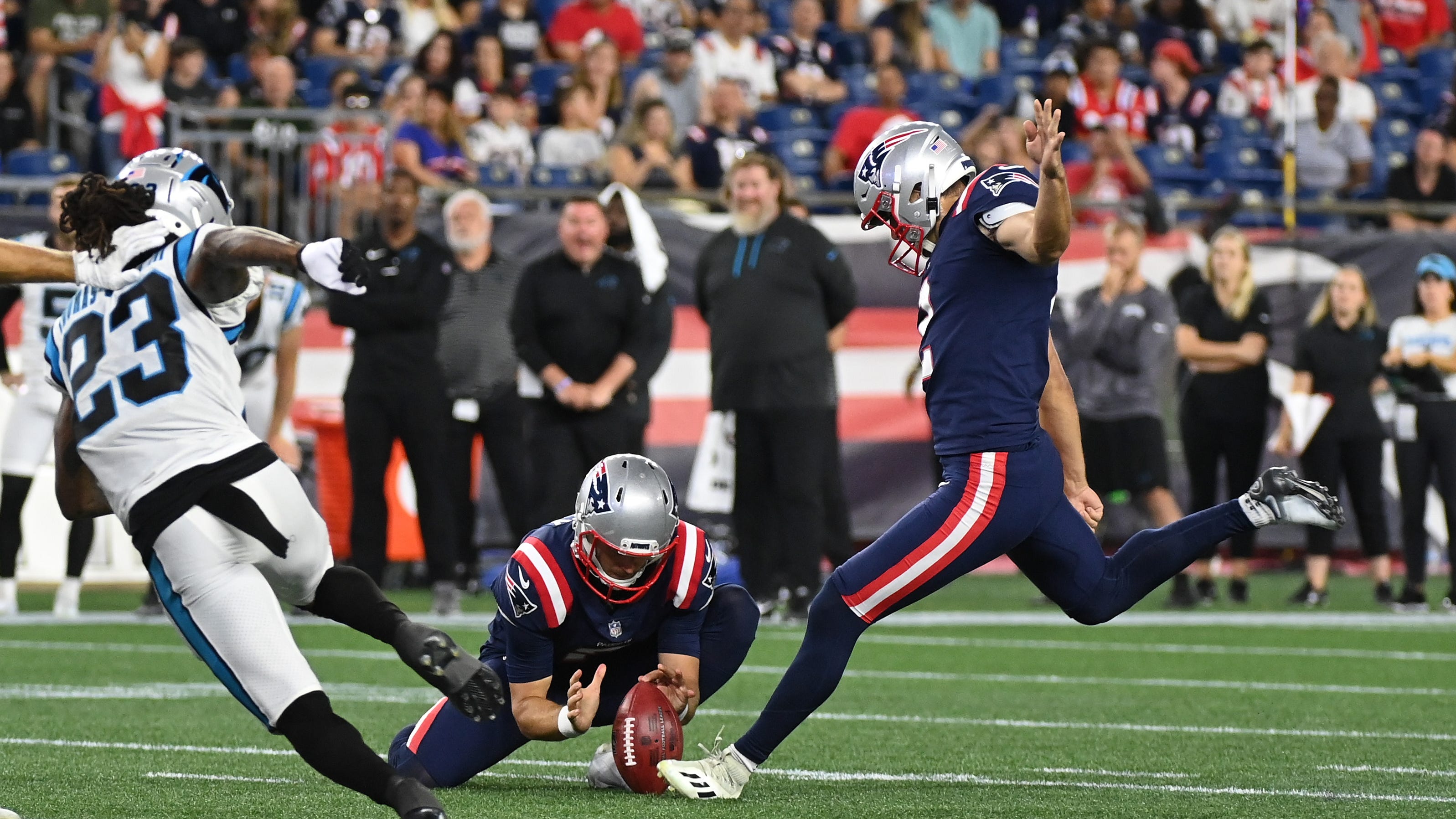 Cowboys sign second kicker in wake of Maher dud
