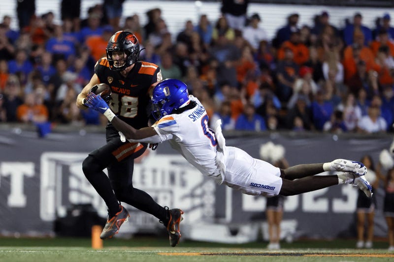 Oregon State TE Luke Musgrave