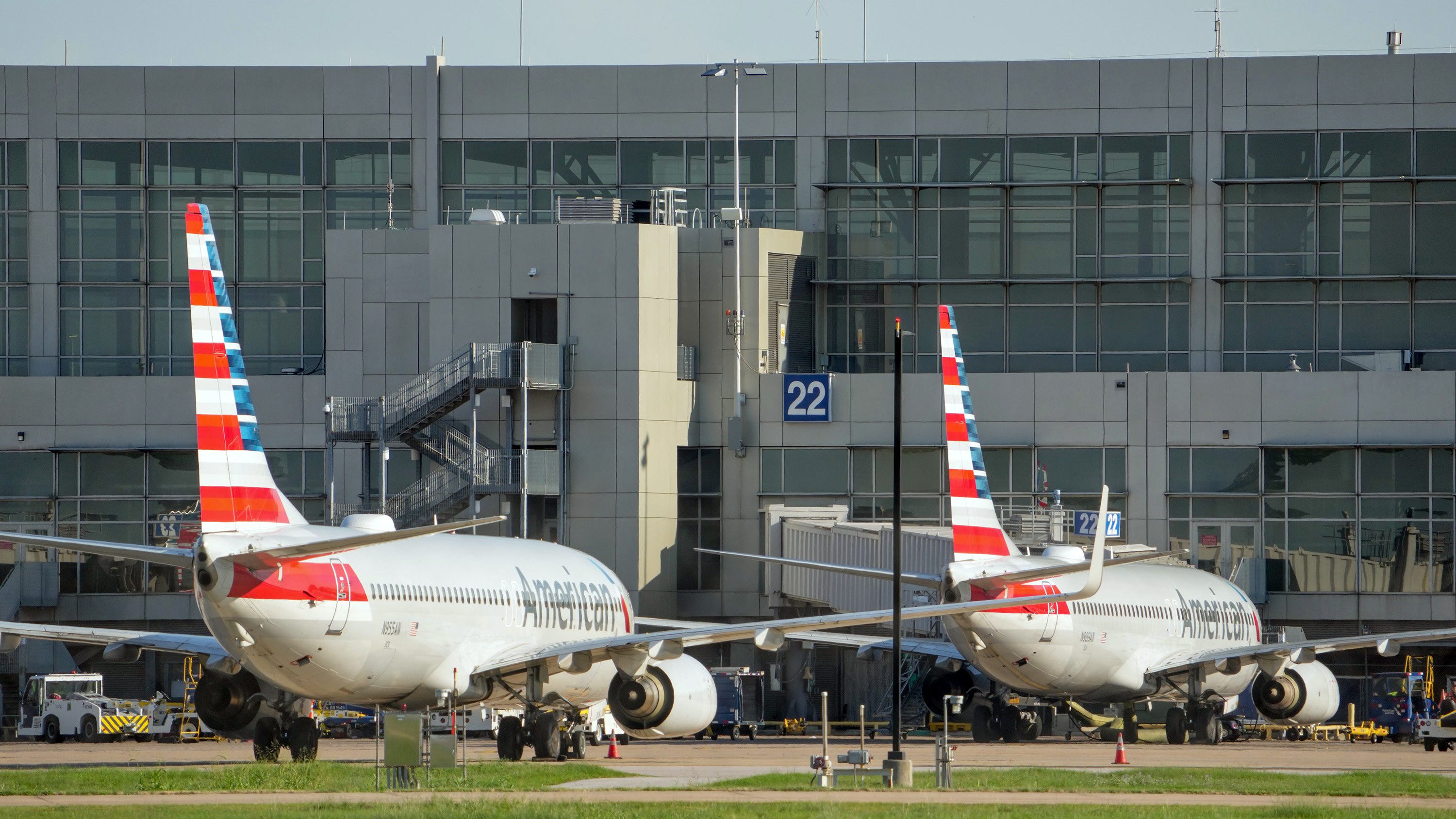 Police: Airline employee dies at AUS Thursday after ground service vehicle hits jet bridge