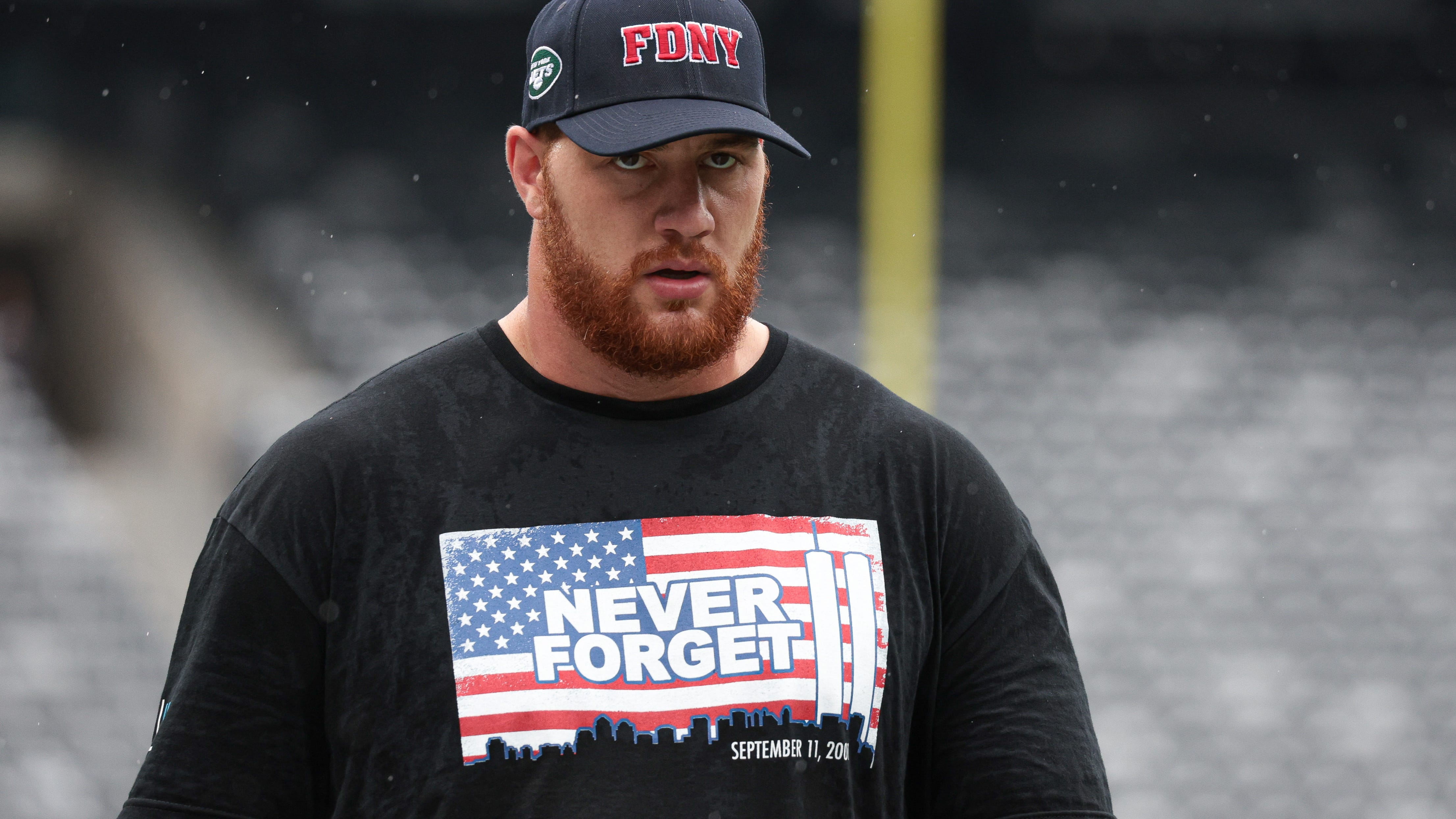 WATCH: MetLife Stadium crowd joins in to sing emotional National Anthem before opener