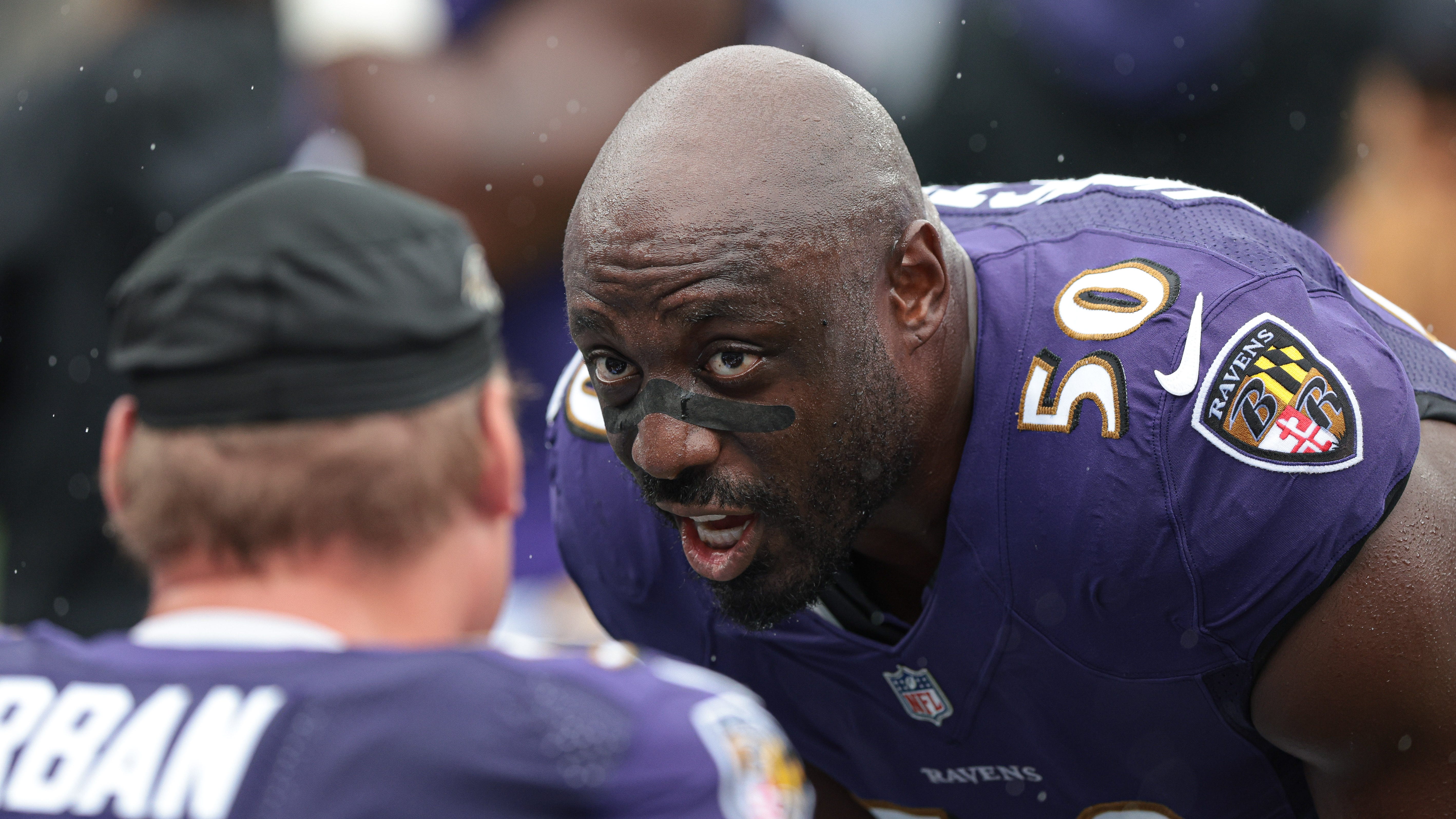 Why the Atlanta Falcons need to bring home Justin Houston