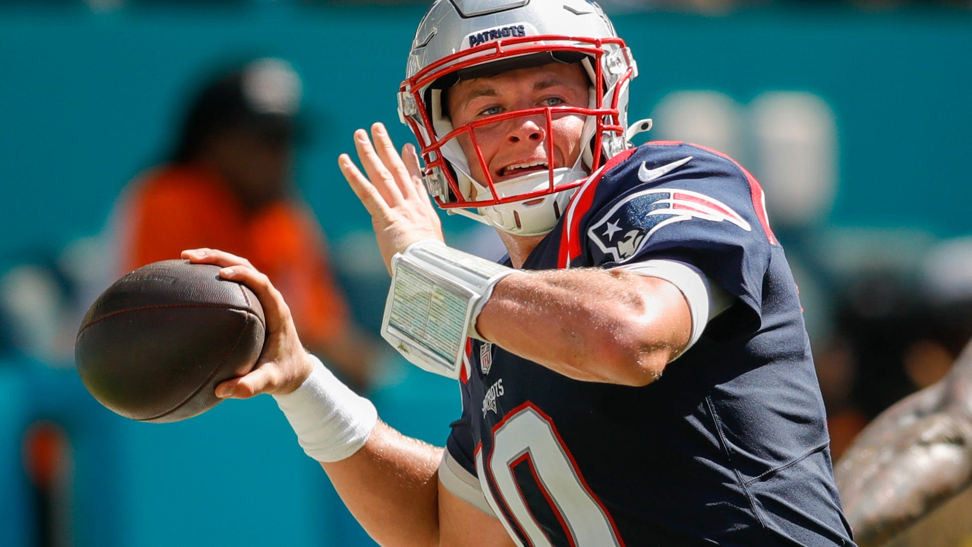 Dante Scarnecchia still believes Mac Jones could be 'really good' – if Patriots' offensive line actually protects him
