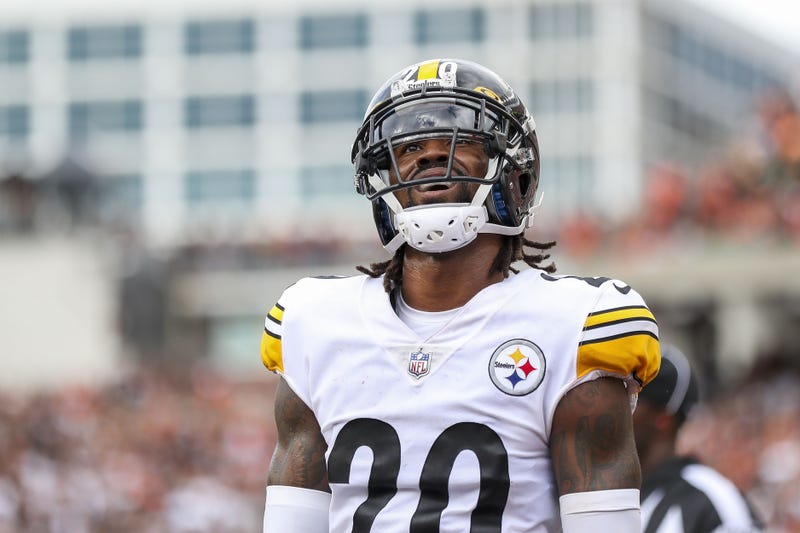 Cam Sutton looking